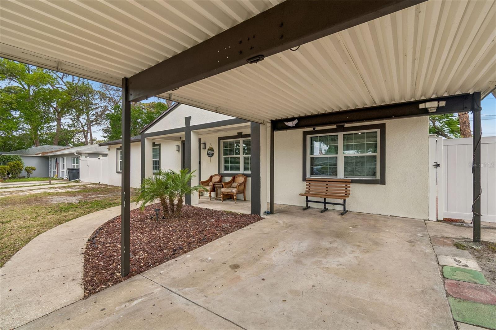 7705 JACKSON SPRINGS RD, TAMPA, FL, 33615
