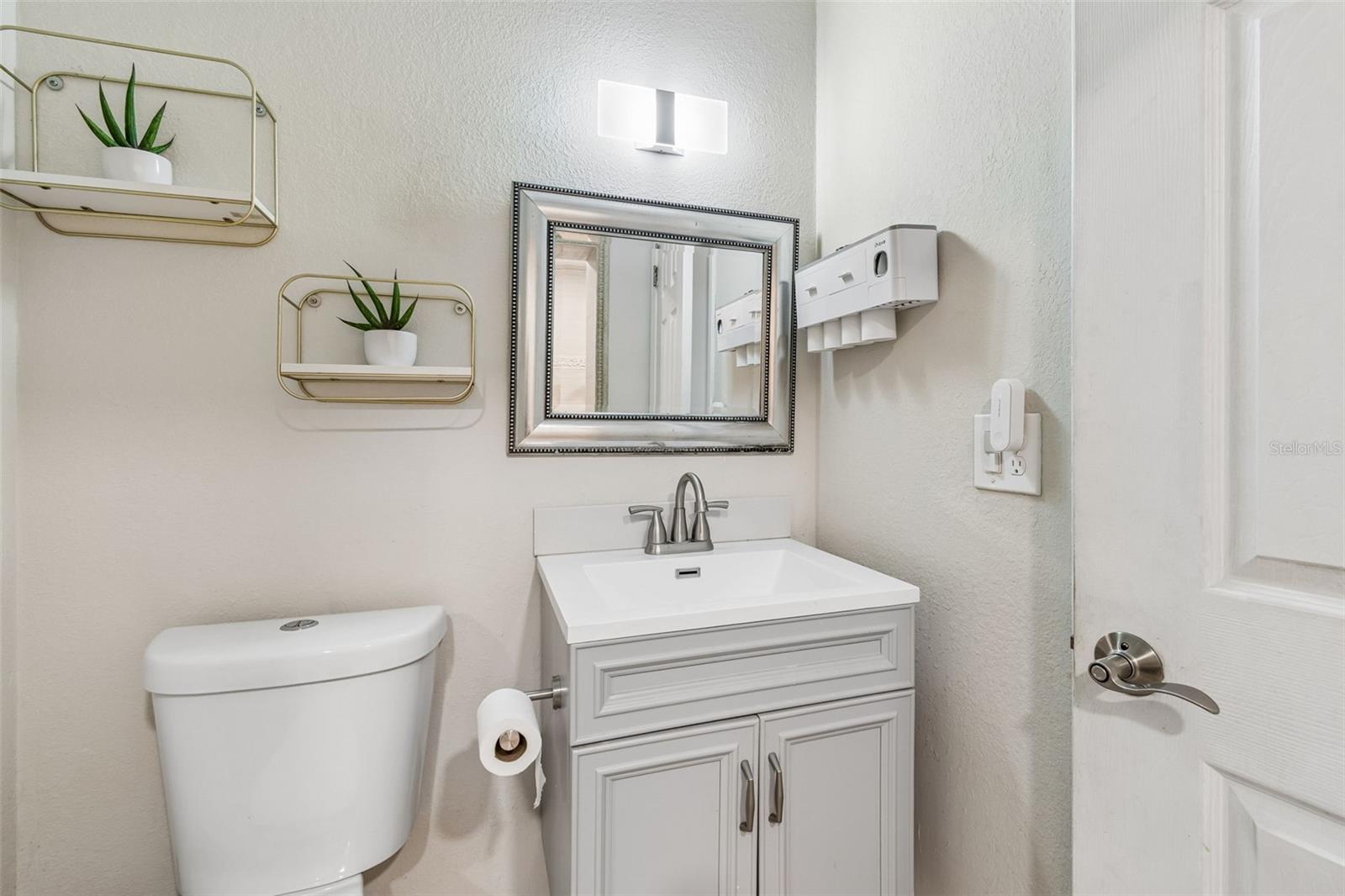 7705 JACKSON SPRINGS RD, TAMPA, FL, 33615