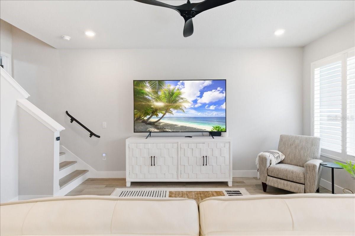 1615 SPRINGWELL LN, SARASOTA, FL, 34240
