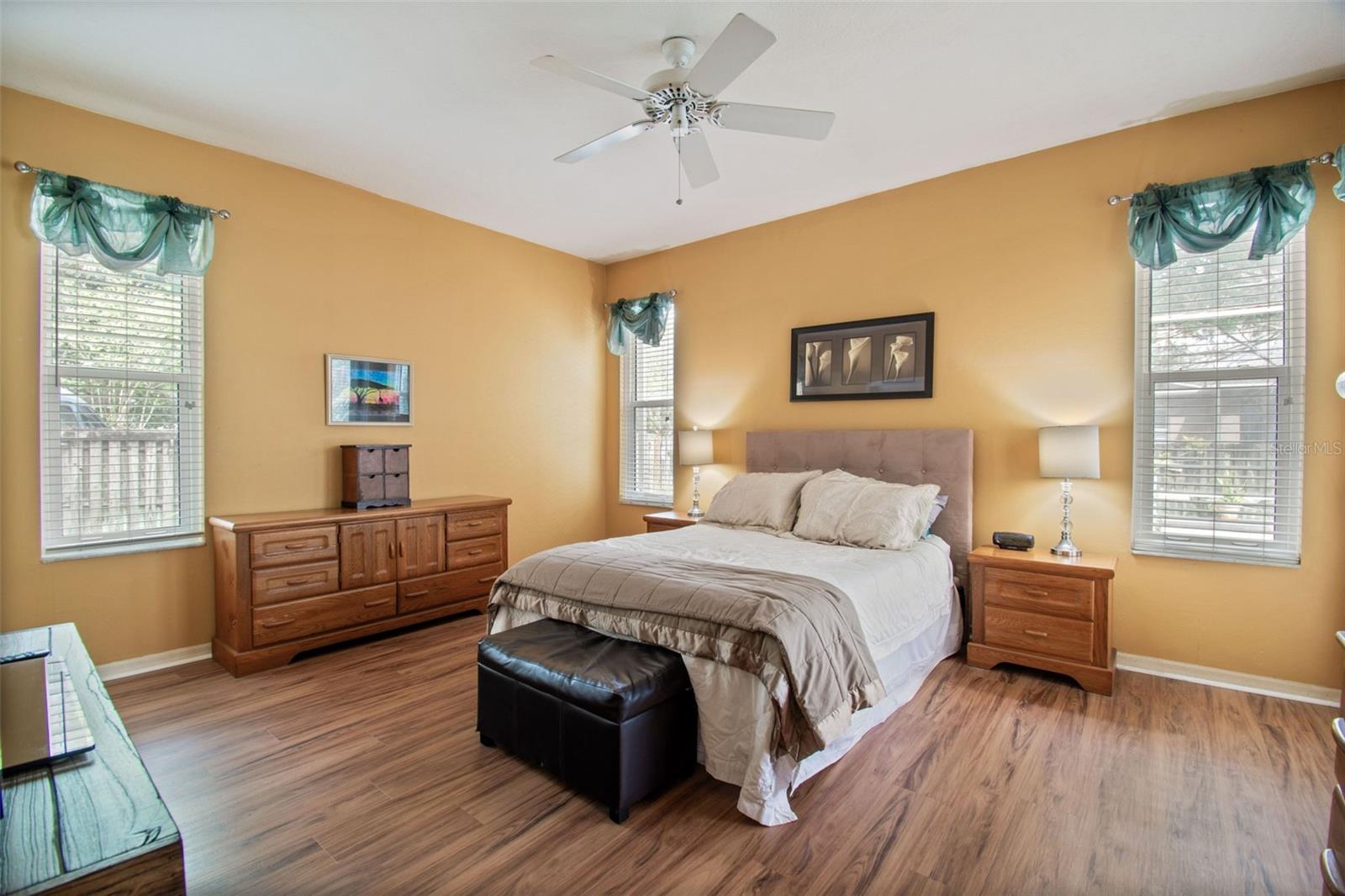 2901 RED COAT CIR, BRANDON, FL, 33511