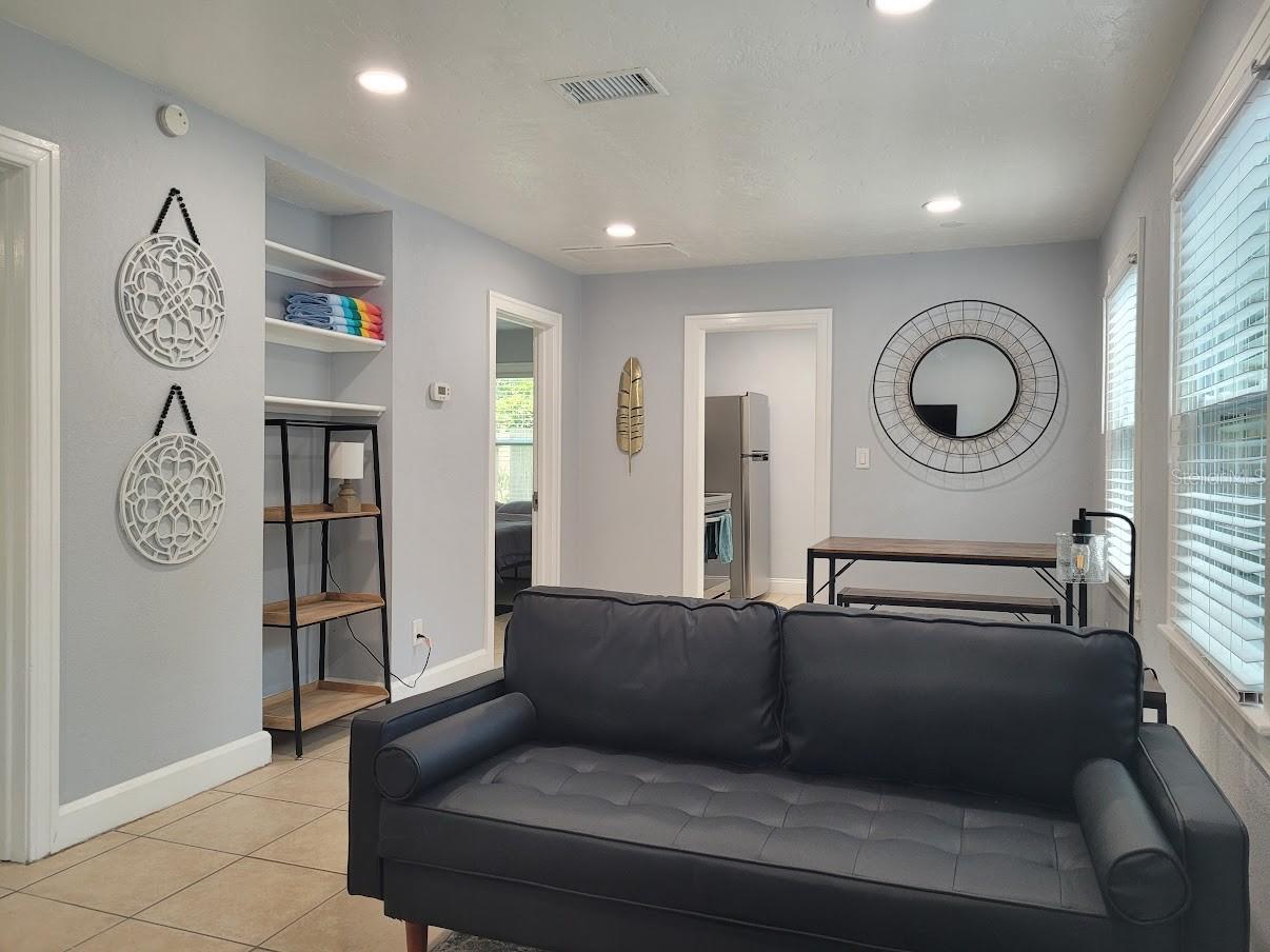 3720 3RD AVE N, ST PETERSBURG, FL, 33713