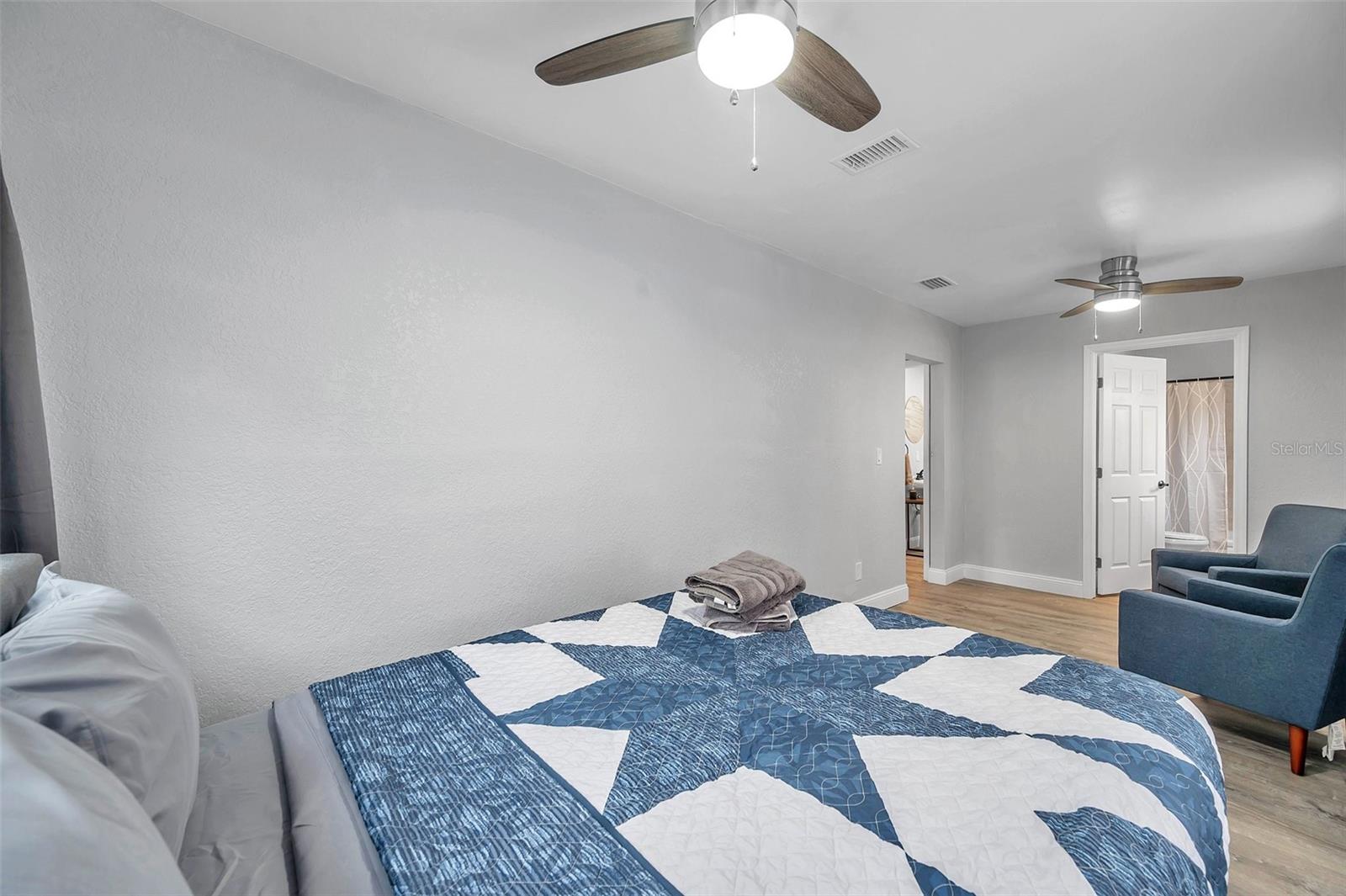 3720 3RD AVE N, ST PETERSBURG, FL, 33713