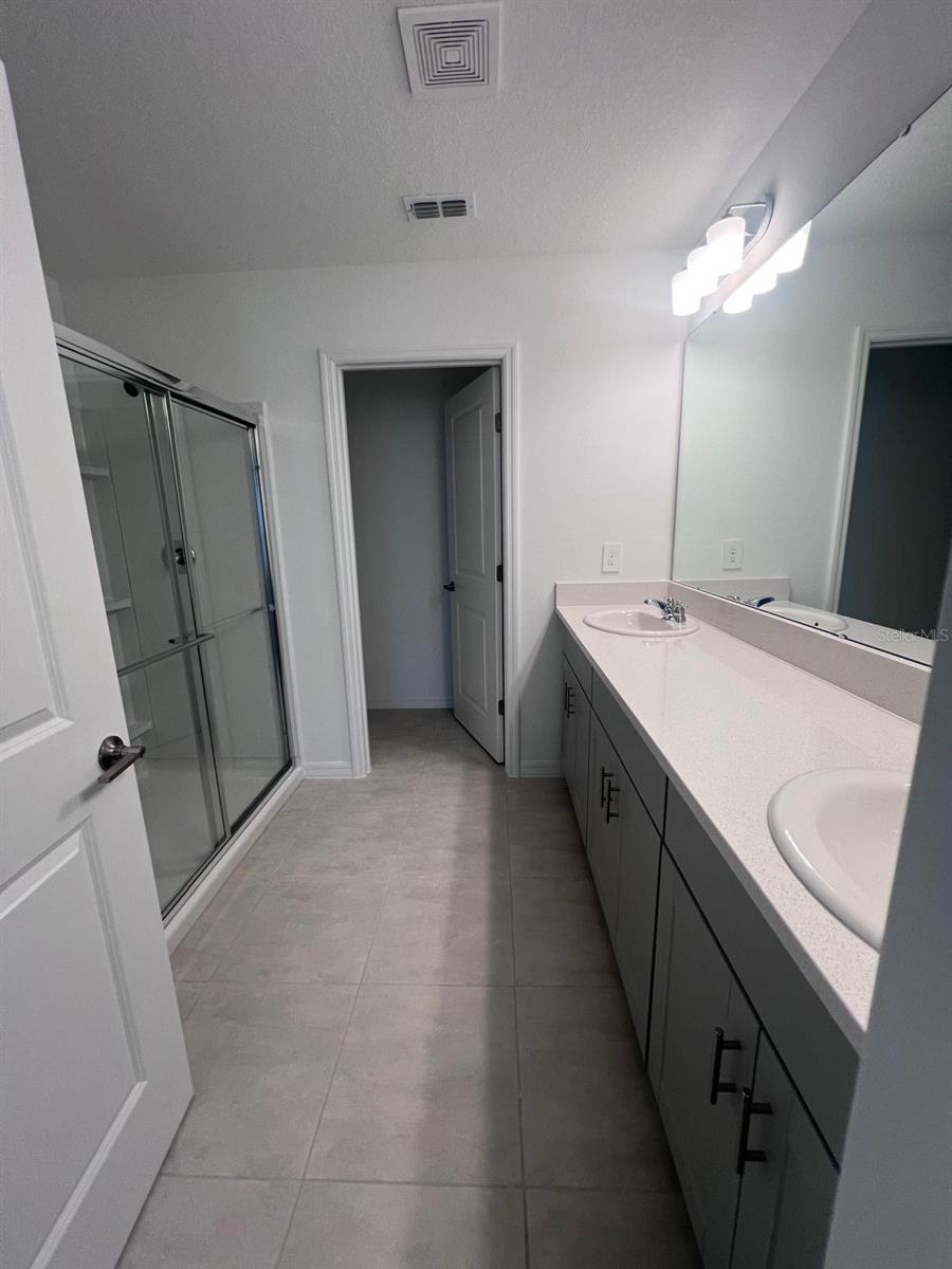 424 WAYLAND DR, HAINES CITY, FL, 33844