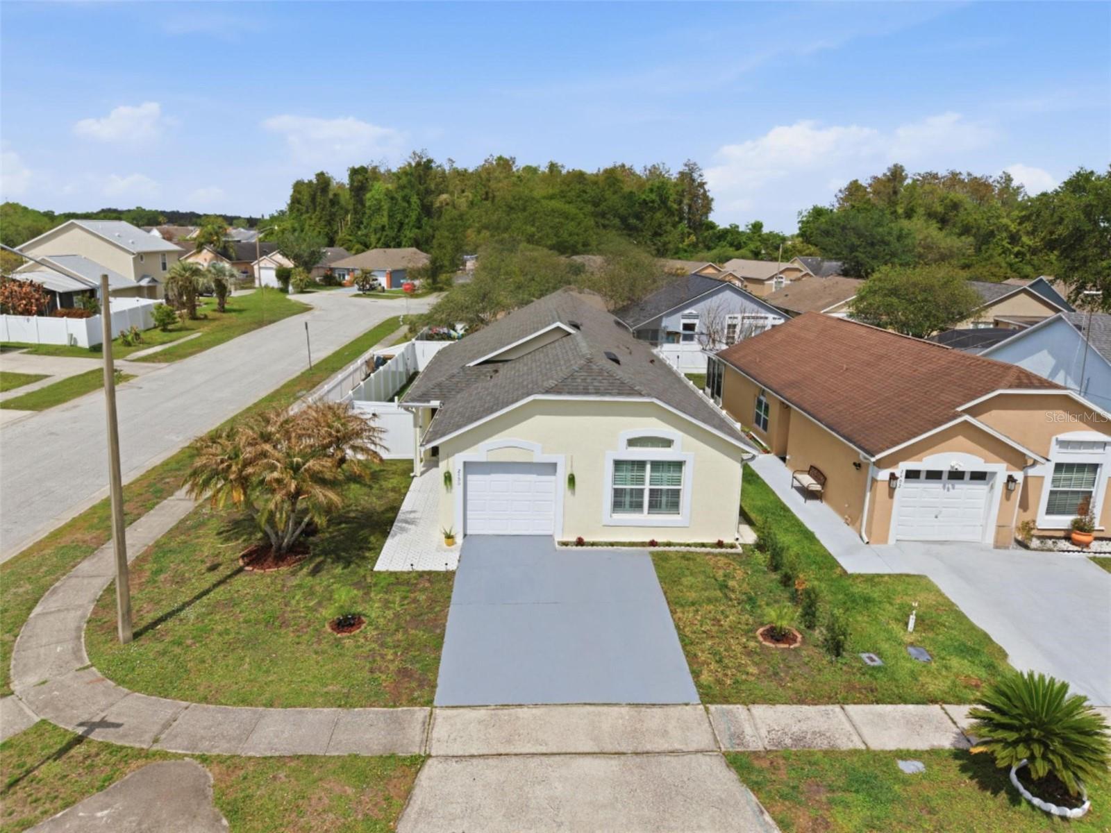 2400 WEYMOUTH CT, KISSIMMEE, FL, 34743