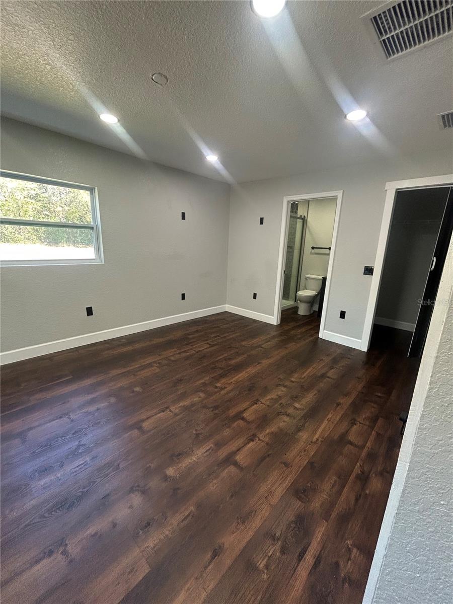 1111 SE 6TH AVE, GAINESVILLE, FL, 32601