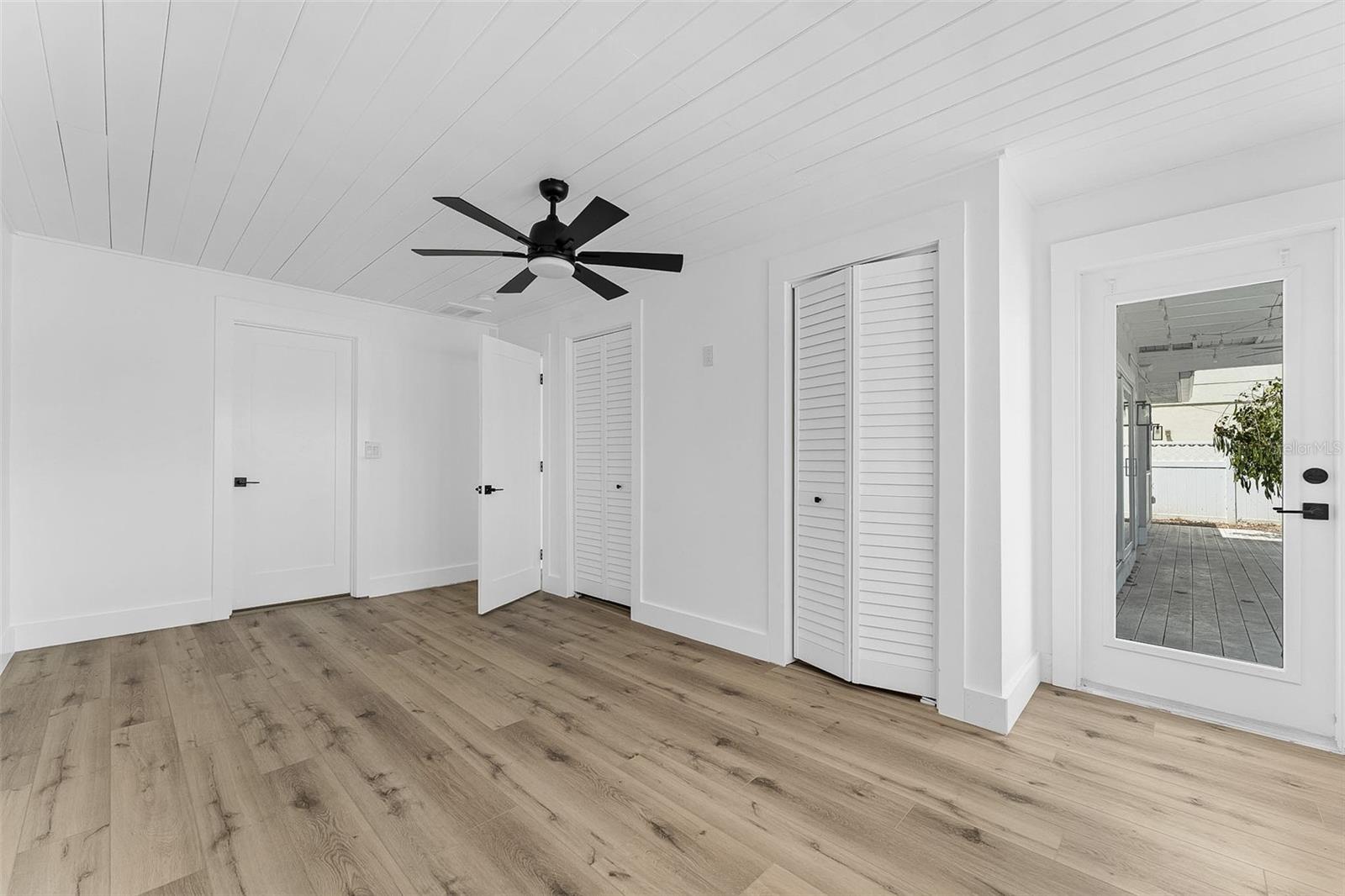 845 BAY ESPLANADE, CLEARWATER BEACH, FL, 33767