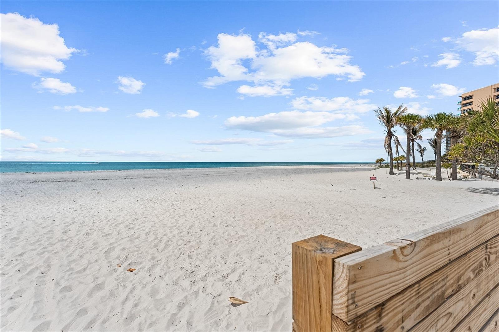845 BAY ESPLANADE, CLEARWATER BEACH, FL, 33767