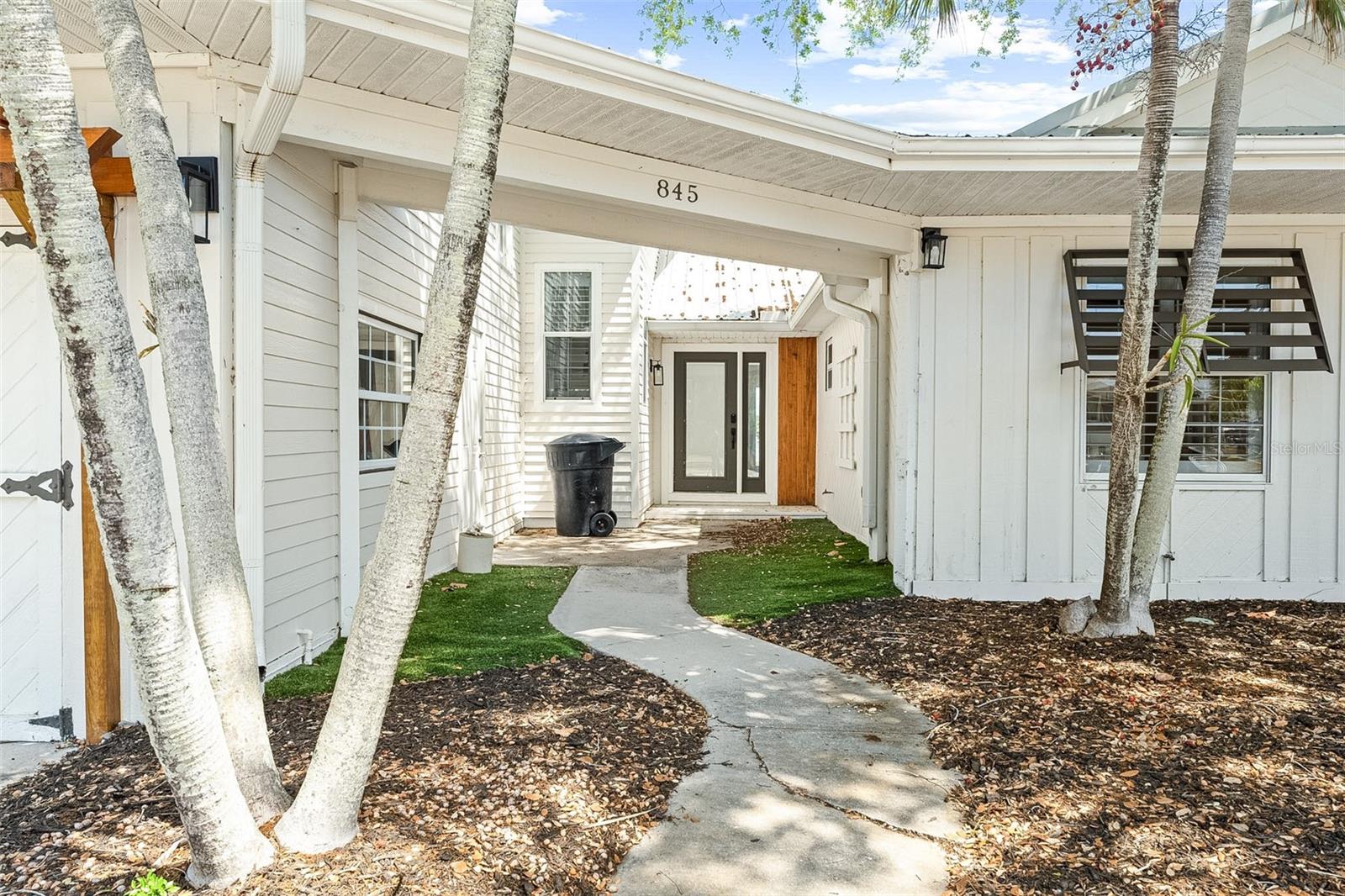 845 BAY ESPLANADE, CLEARWATER BEACH, FL, 33767