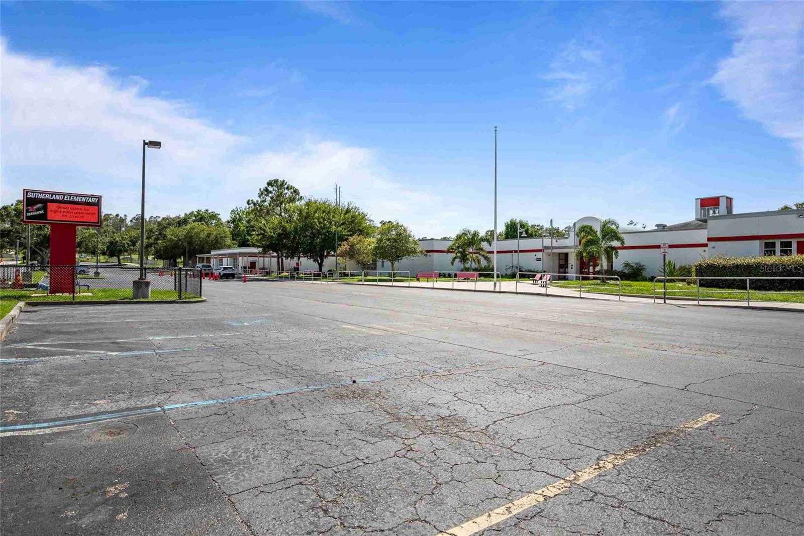 3350 FOX HUNT DR, PALM HARBOR, FL, 34683