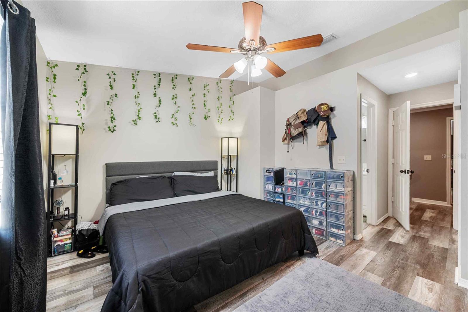 3350 FOX HUNT DR, PALM HARBOR, FL, 34683