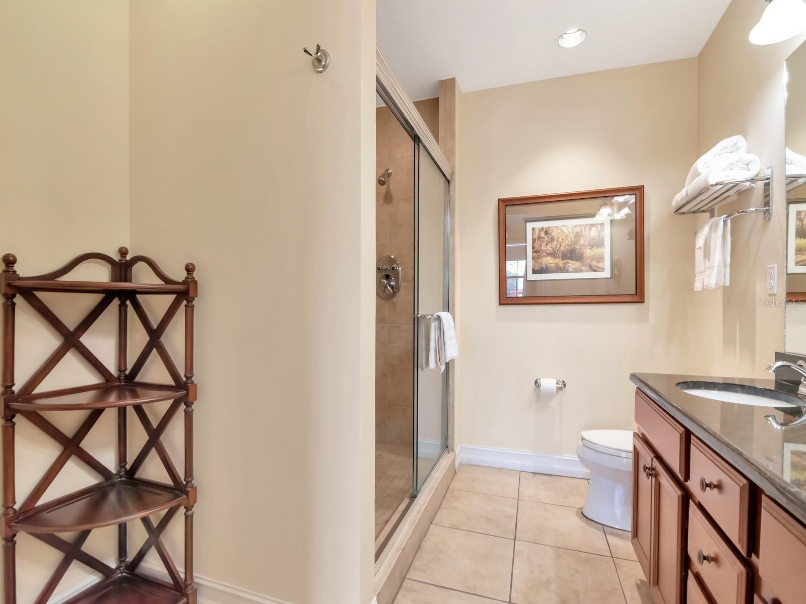 13941 CLUBHOUSE DR #105, TAMPA, FL, 33618
