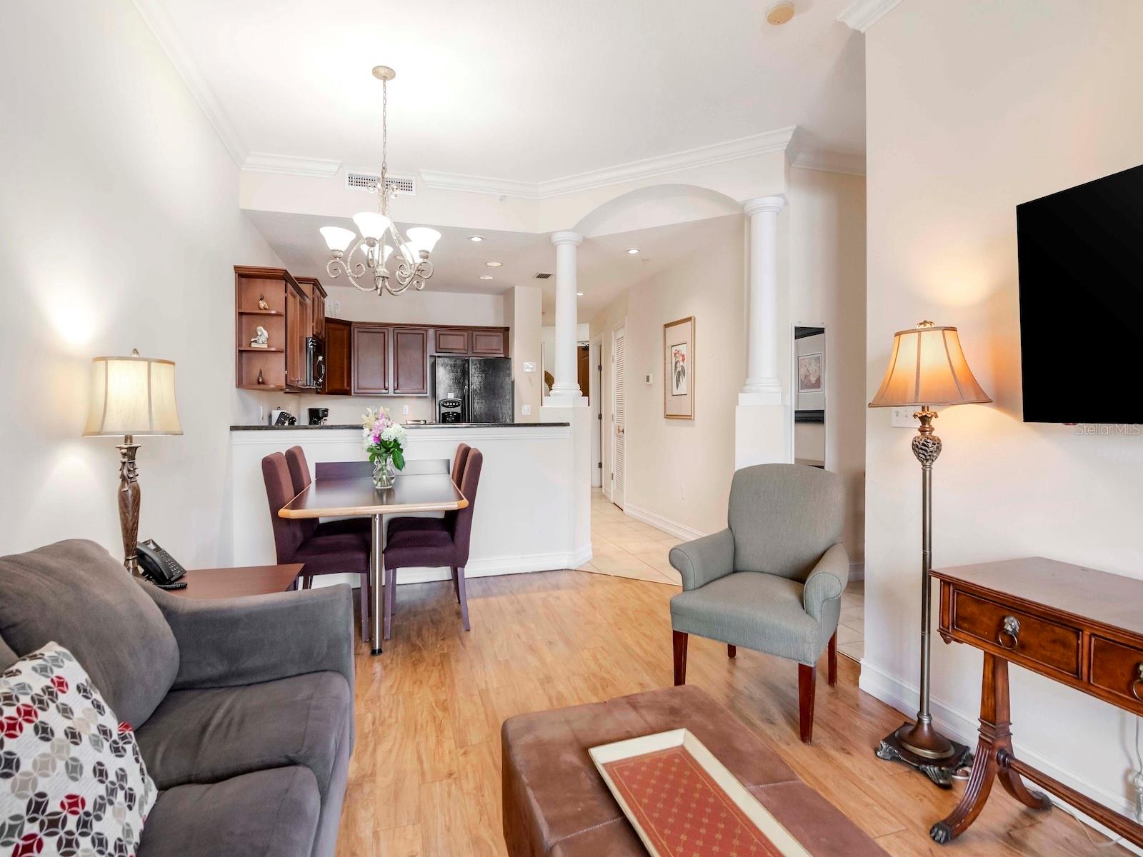 13941 CLUBHOUSE DR #105, TAMPA, FL, 33618