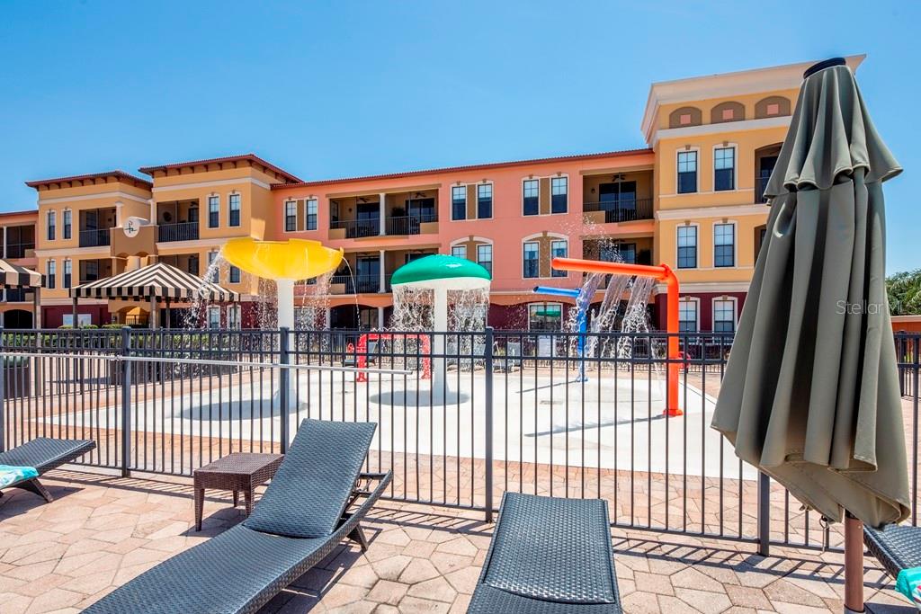 13941 CLUBHOUSE DR #105, TAMPA, FL, 33618