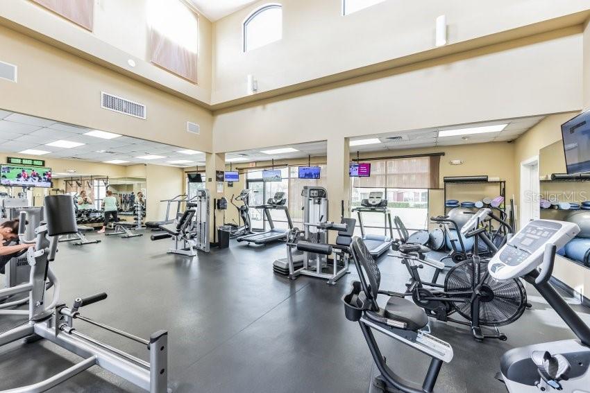13941 CLUBHOUSE DR #105, TAMPA, FL, 33618