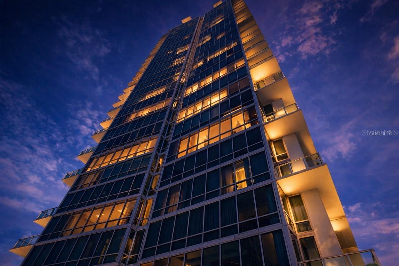 150 E ROBINSON ST #802, ORLANDO, FL, 32801