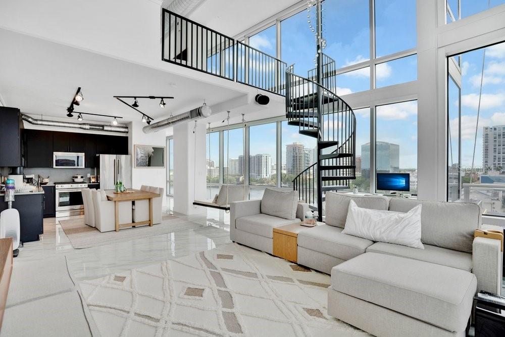 150 E ROBINSON ST #802, ORLANDO, FL, 32801