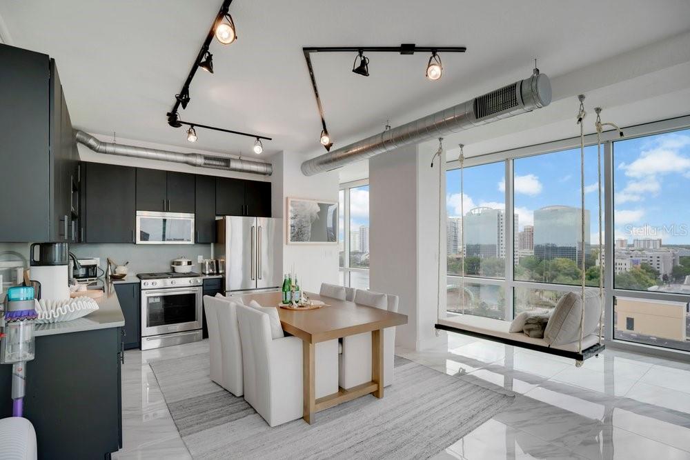 150 E ROBINSON ST #802, ORLANDO, FL, 32801