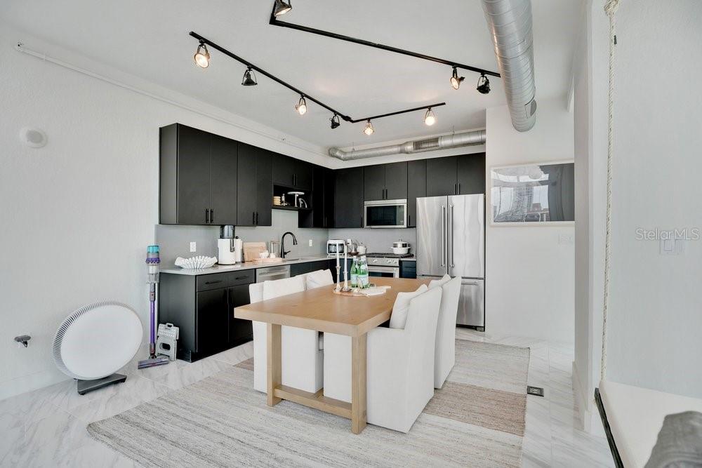 150 E ROBINSON ST #802, ORLANDO, FL, 32801