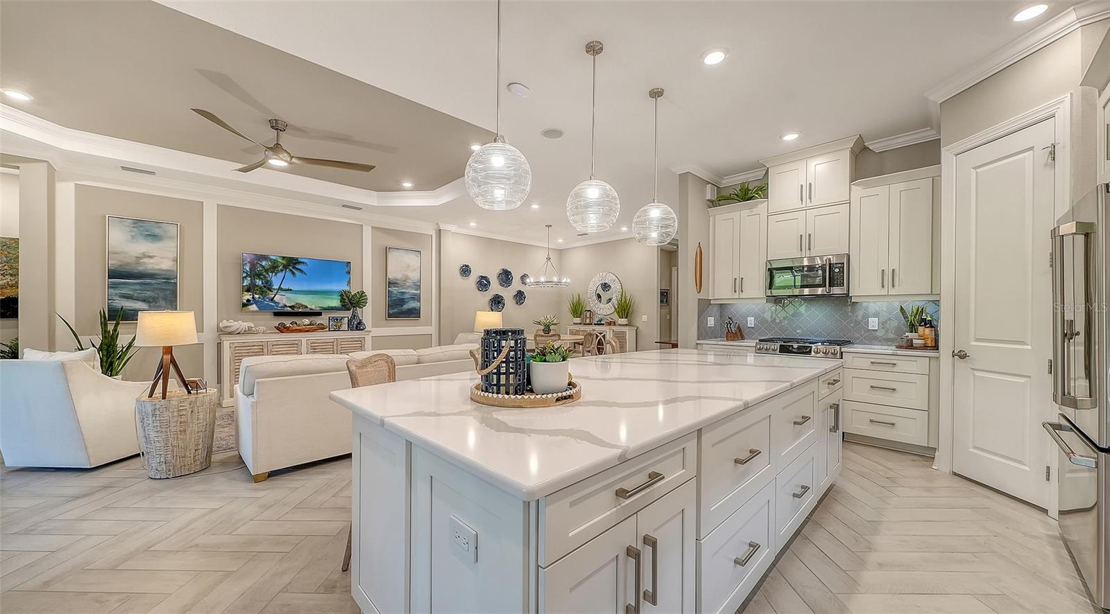 6032 GRANDVIEW HILL CT, BRADENTON, FL, 34203