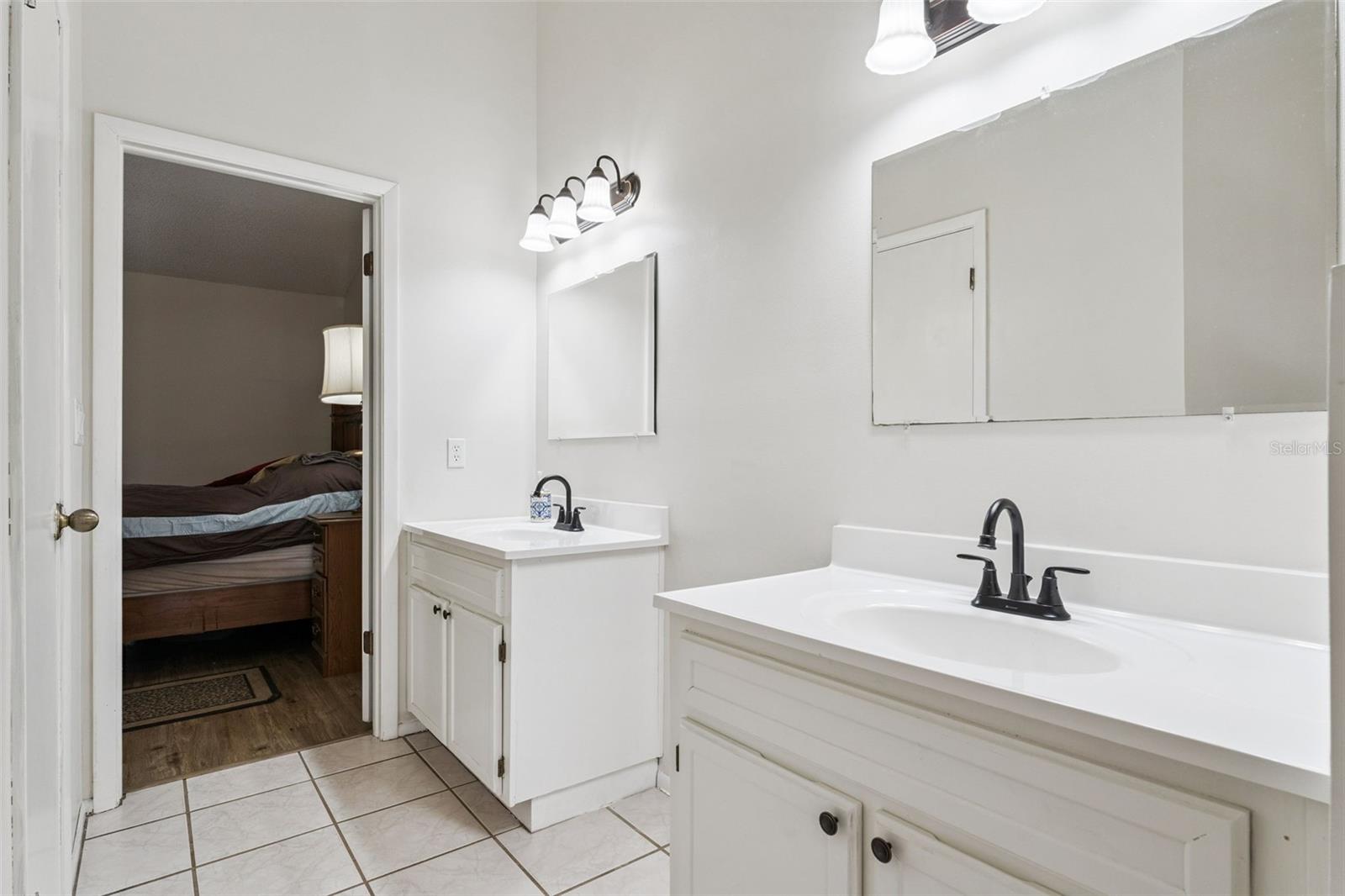 251 AVENUE E, CHULUOTA, FL, 32766