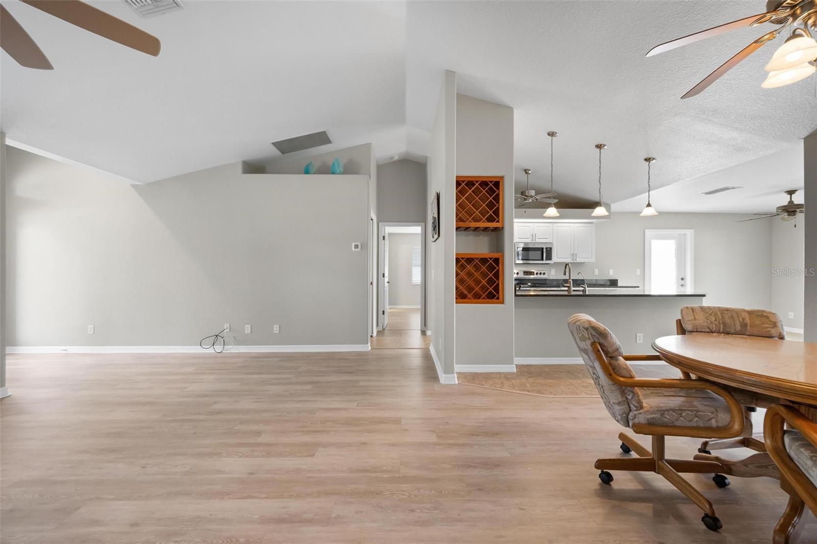 816 BEVERLY RD #64, VENICE, FL, 34293