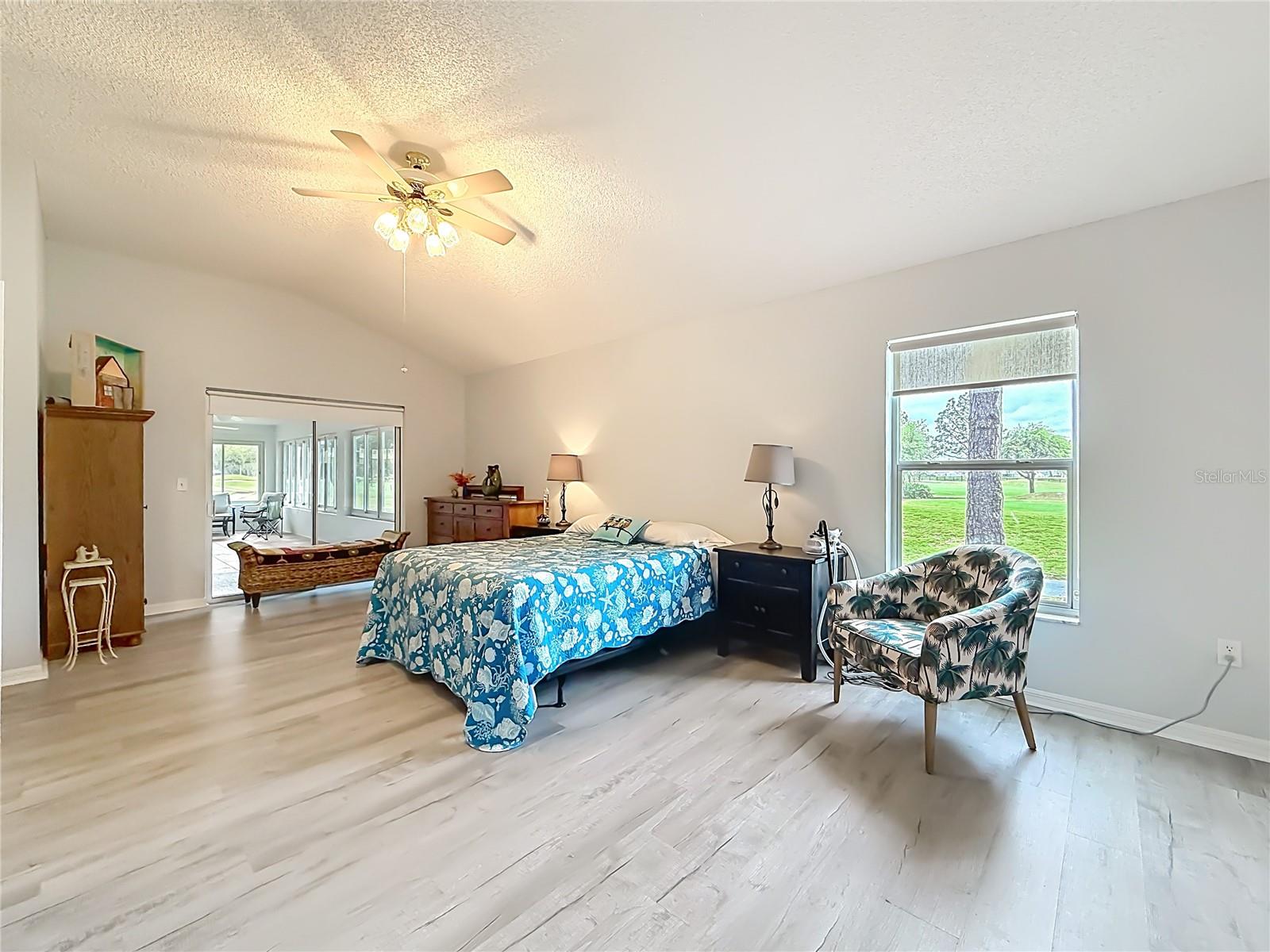 1738 AUGUSTINE DR, THE VILLAGES, FL, 32159