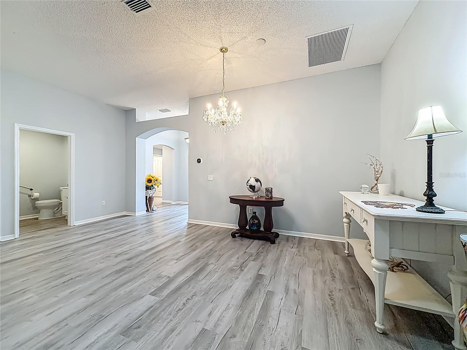 1738 AUGUSTINE DR, THE VILLAGES, FL, 32159