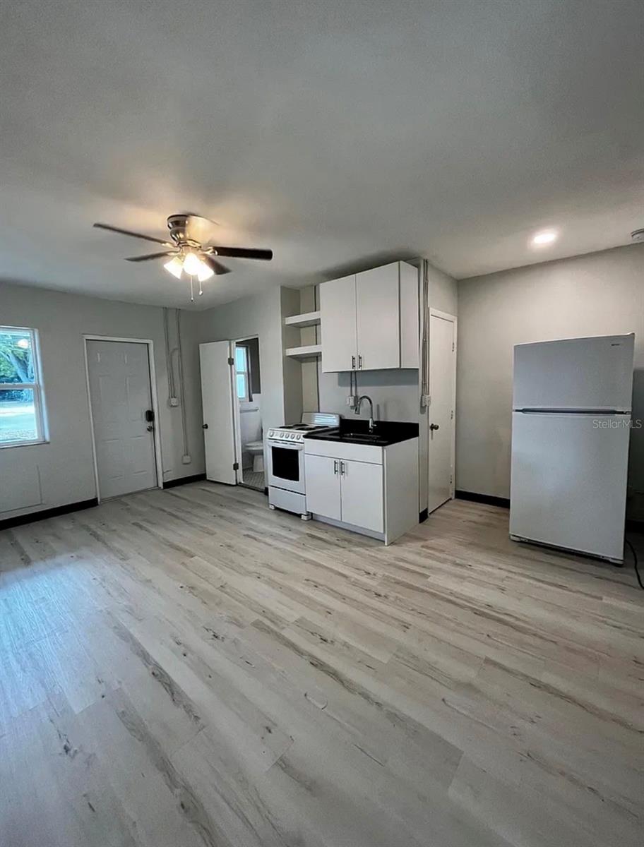 707 ROSERY RD NW #2, LARGO, FL, 33770
