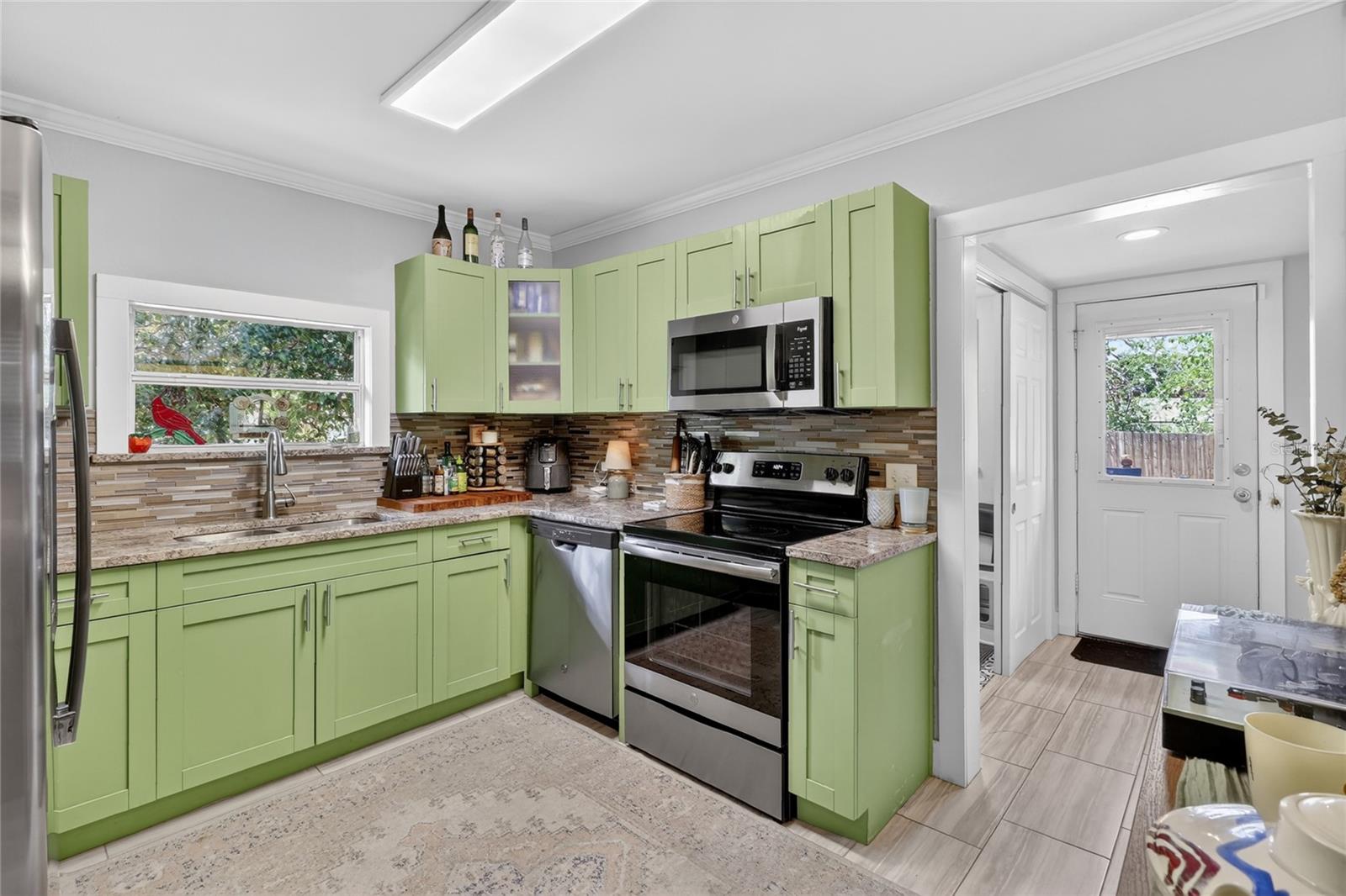 1041 S DAKOTA AVE, LAKELAND, FL, 33803