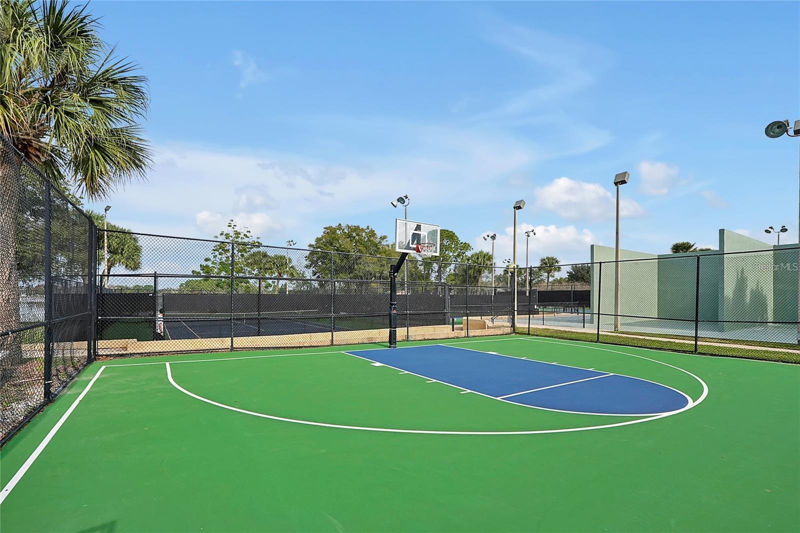 7705 APPLE TREE CIR, ORLANDO, FL, 32819