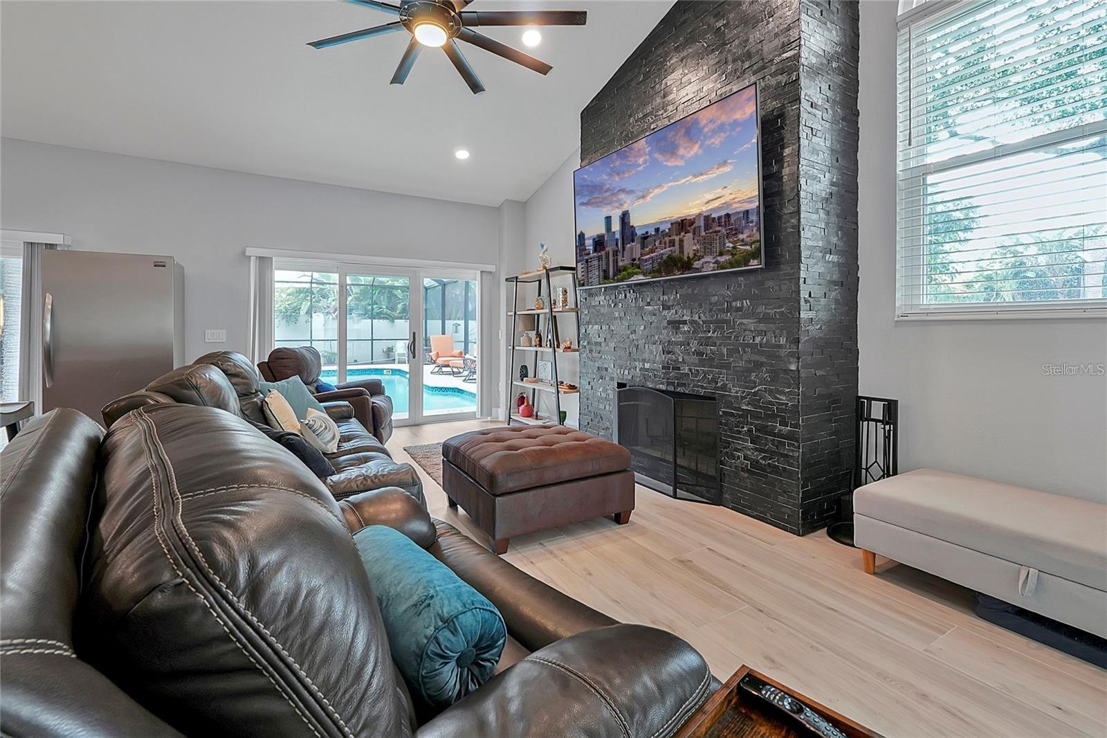 7705 APPLE TREE CIR, ORLANDO, FL, 32819