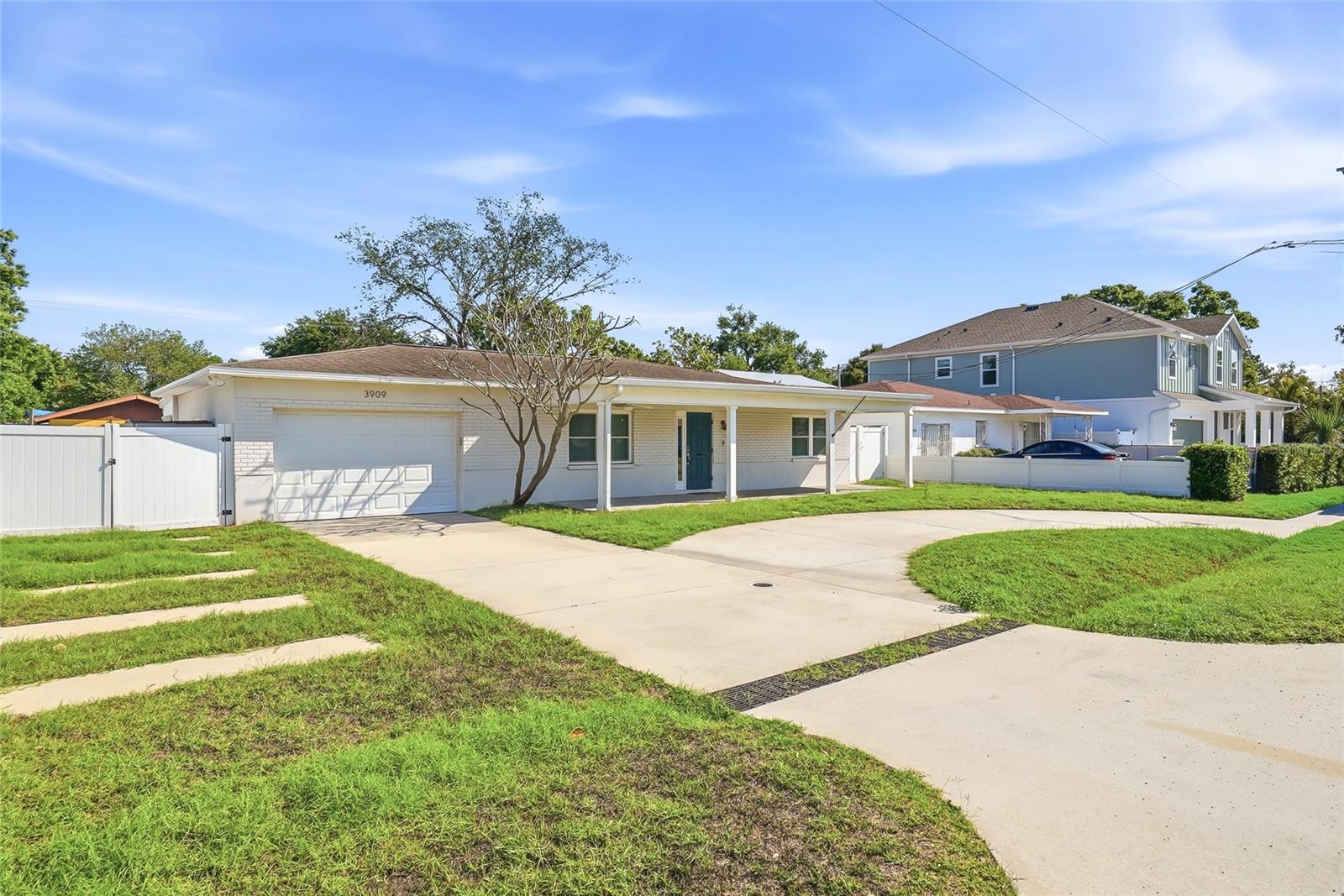 3909 W CARMEN ST, TAMPA, FL, 33609