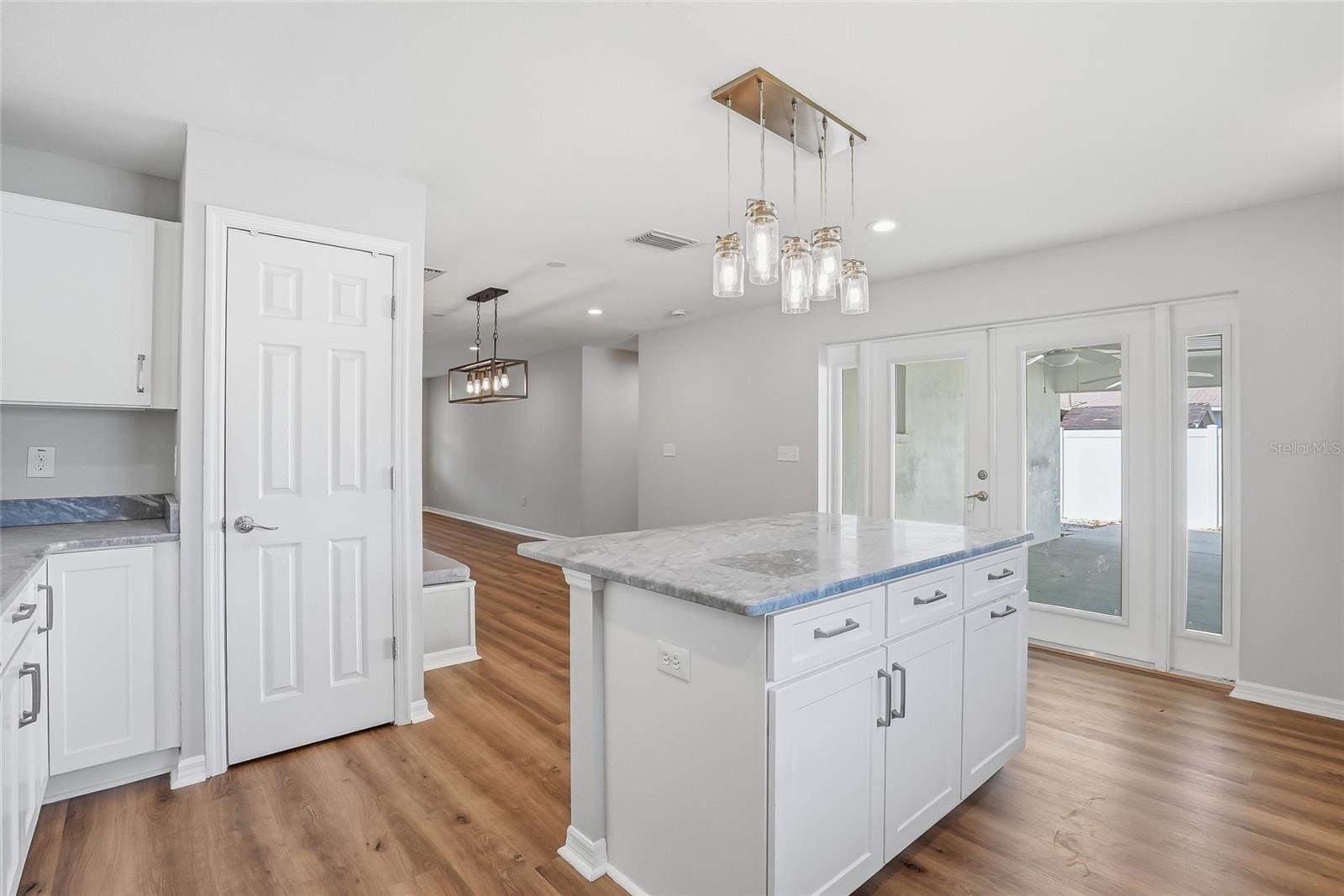 3909 W CARMEN ST, TAMPA, FL, 33609