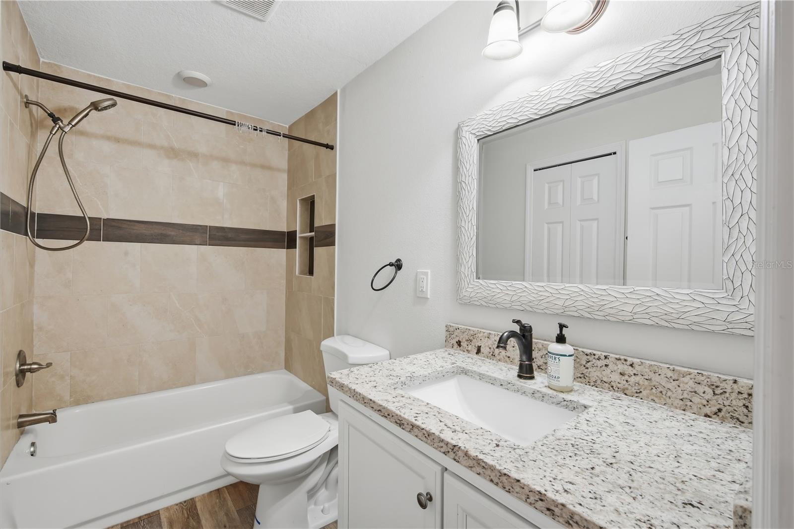 38714 ISLAND AVE, DADE CITY, FL, 33525