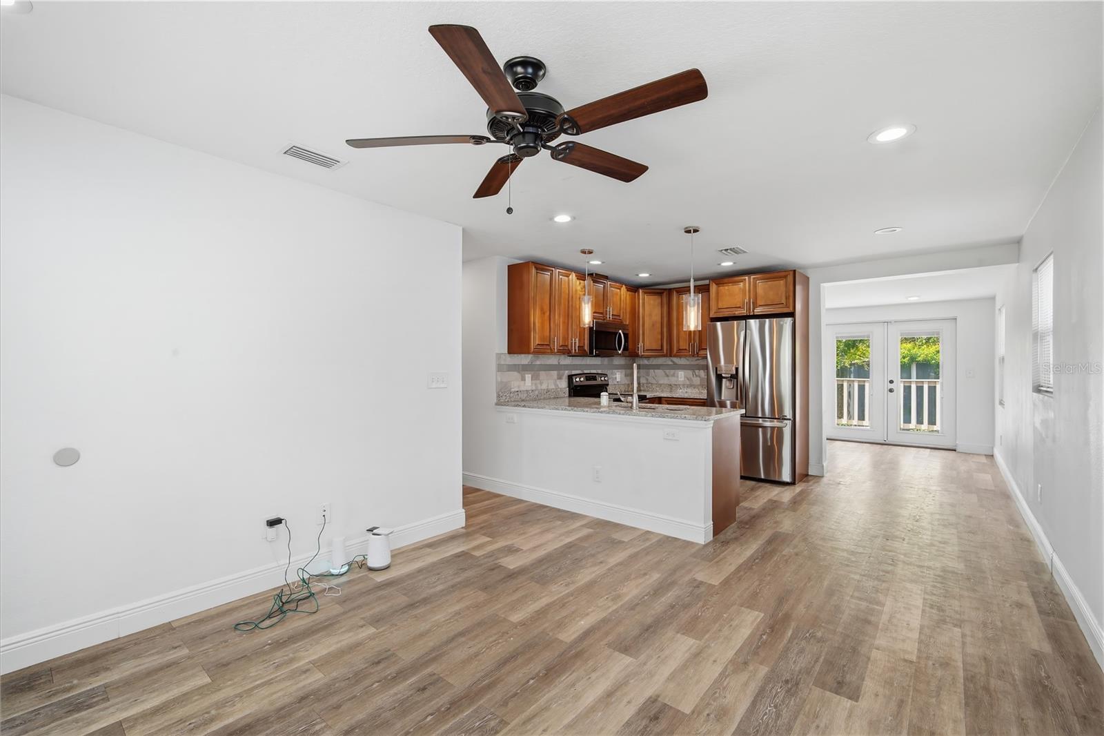 38714 ISLAND AVE, DADE CITY, FL, 33525