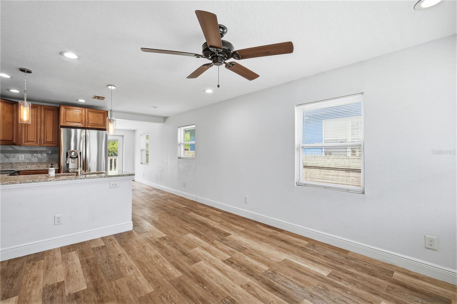 38714 ISLAND AVE, DADE CITY, FL, 33525
