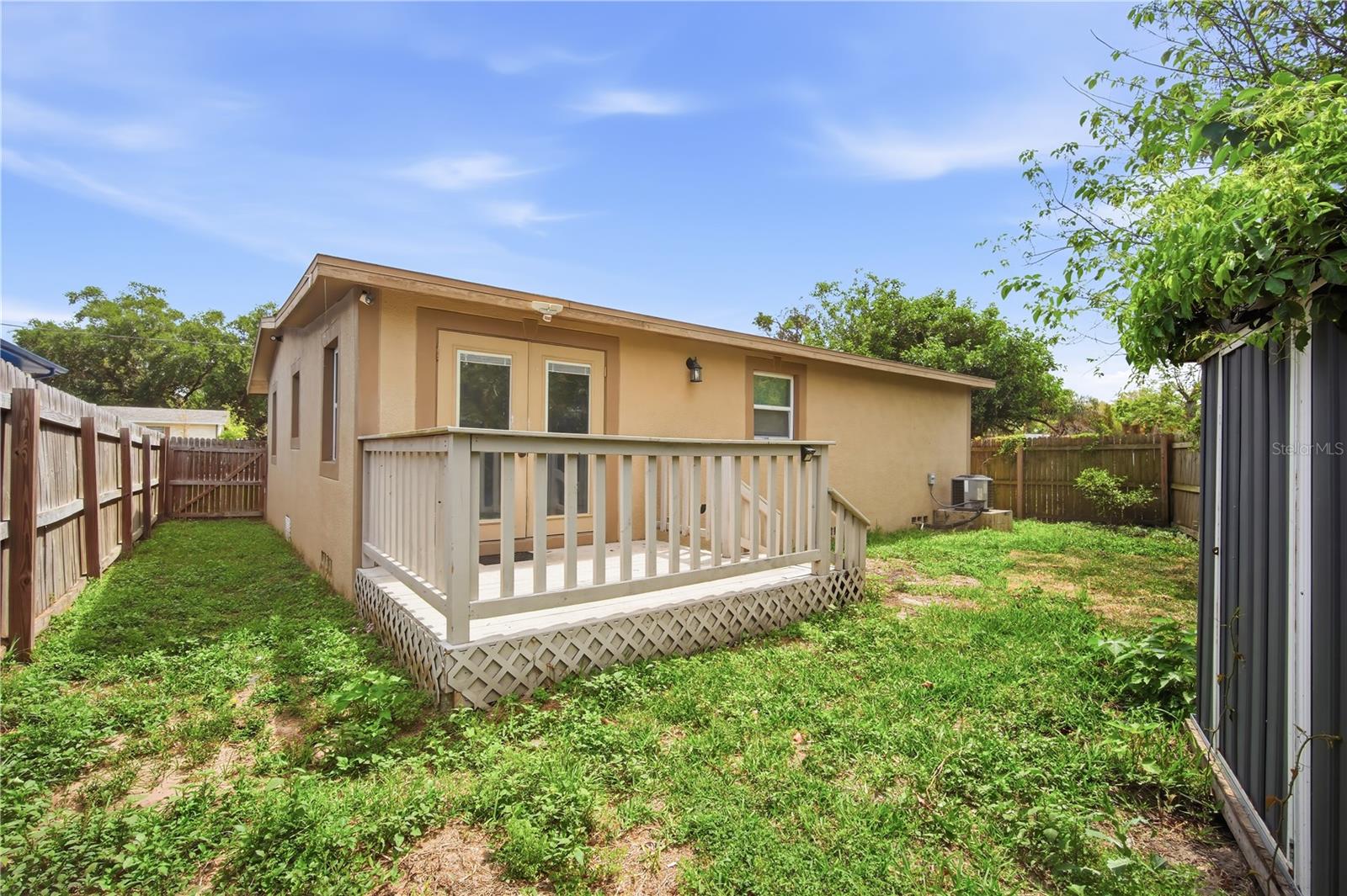 38714 ISLAND AVE, DADE CITY, FL, 33525