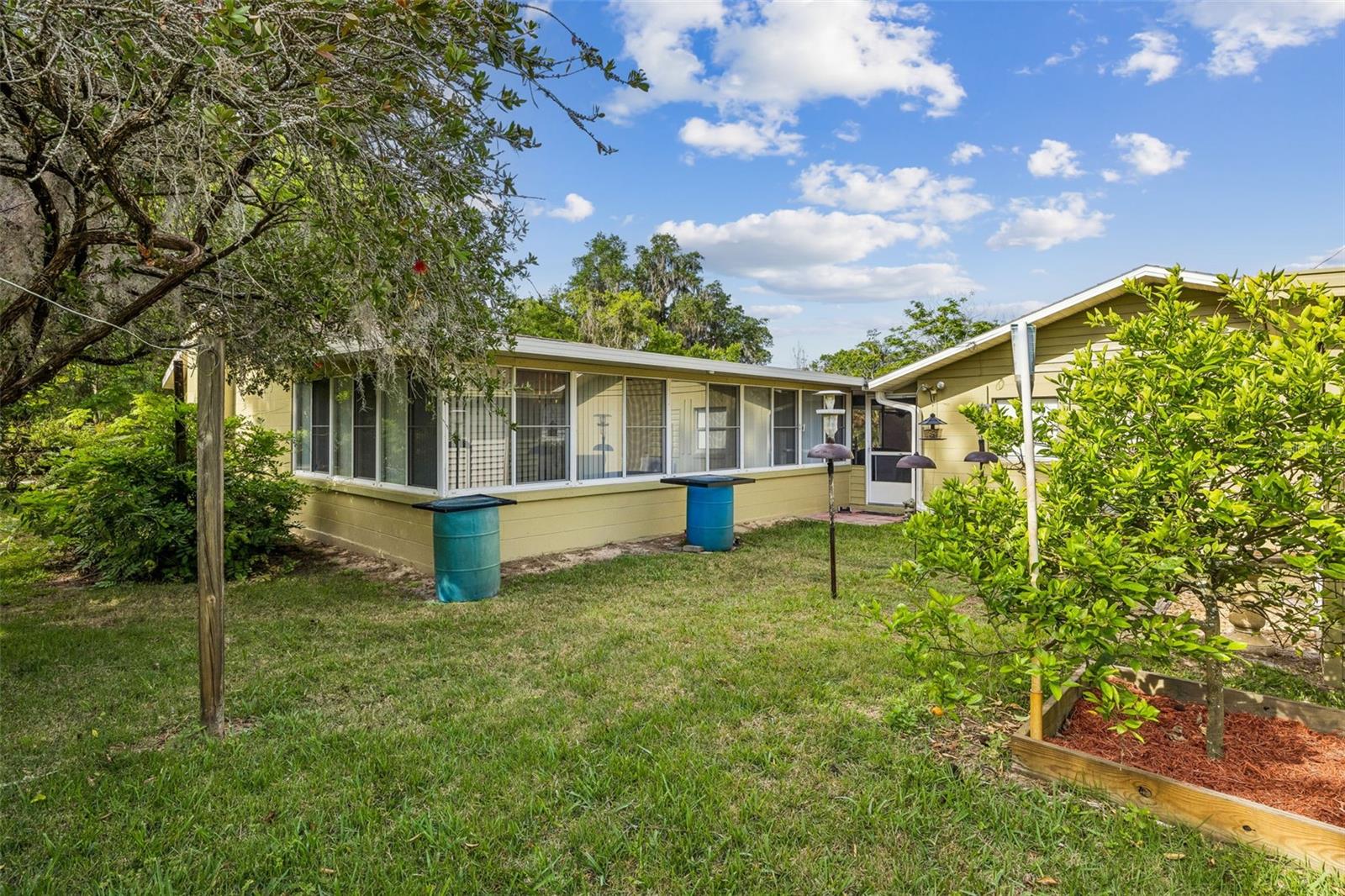 110 SHAFFER AVE, CRESCENT CITY, FL, 32112
