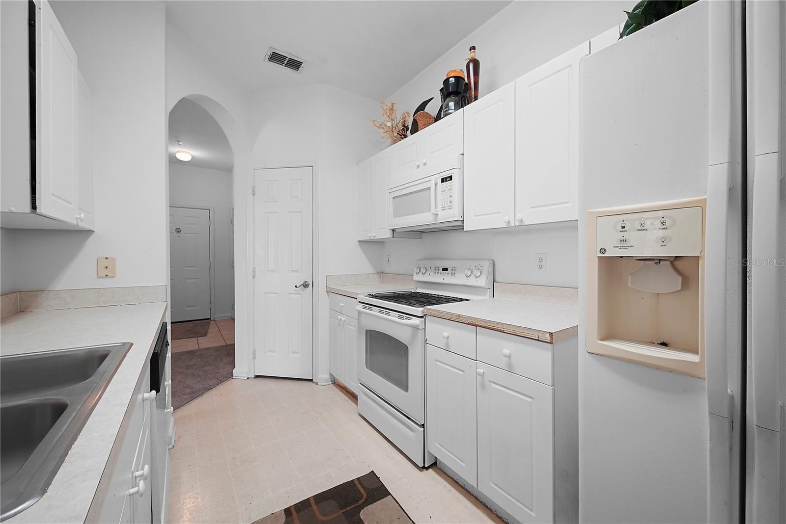 8103 COCONUT PALM WAY #204, KISSIMMEE, FL, 34747