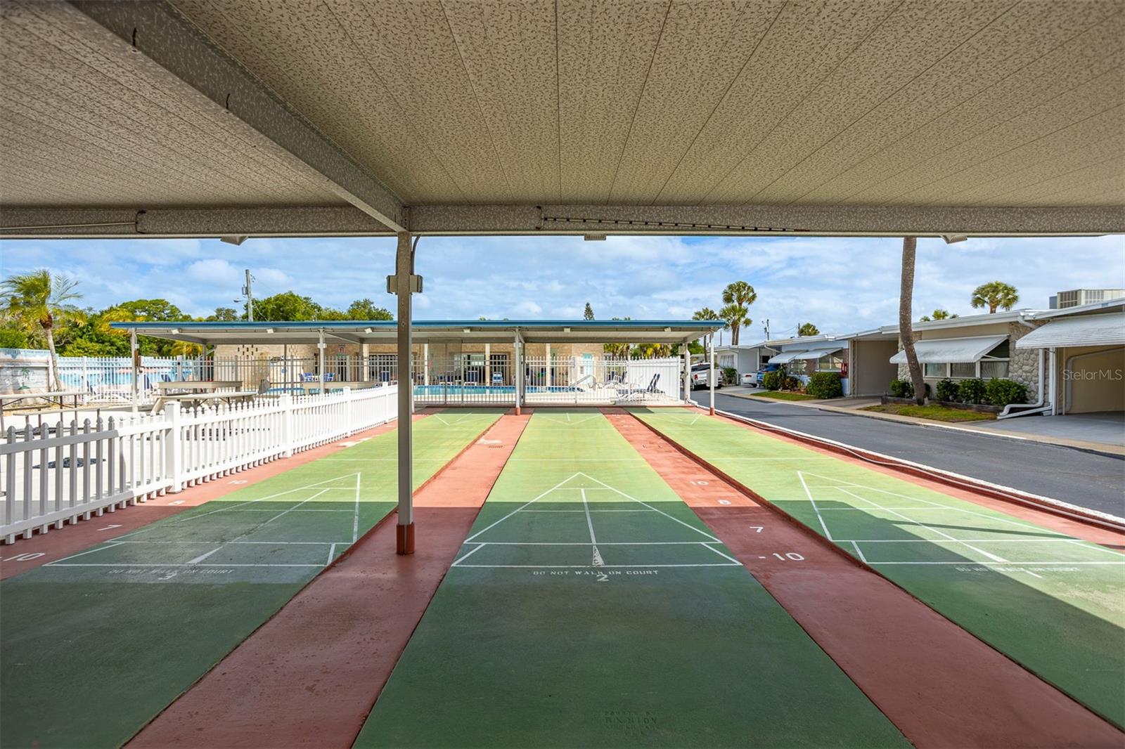 250 ROSERY RD NW #298, LARGO, FL, 33770