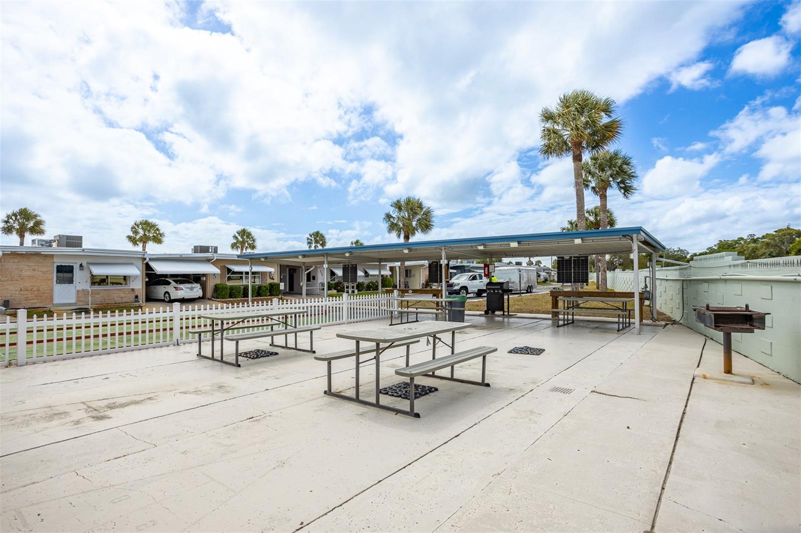 250 ROSERY RD NW #298, LARGO, FL, 33770