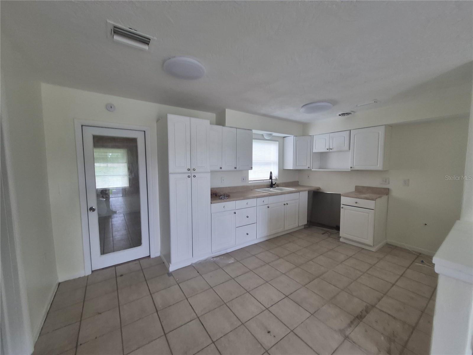 16 N OSCEOLA ST, BEVERLY HILLS, FL, 34465