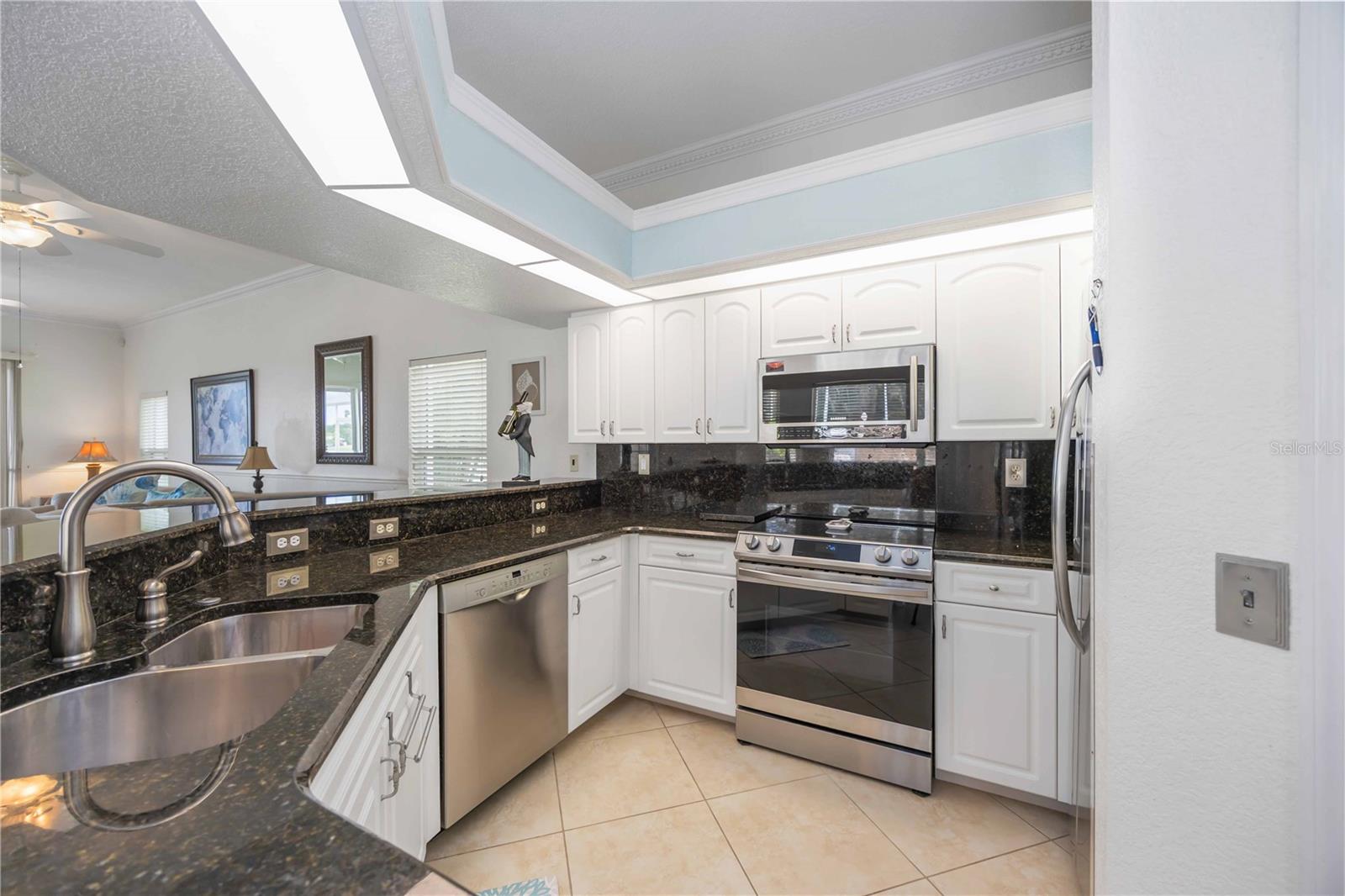 48 BUNKER RD, ROTONDA WEST, FL, 33947