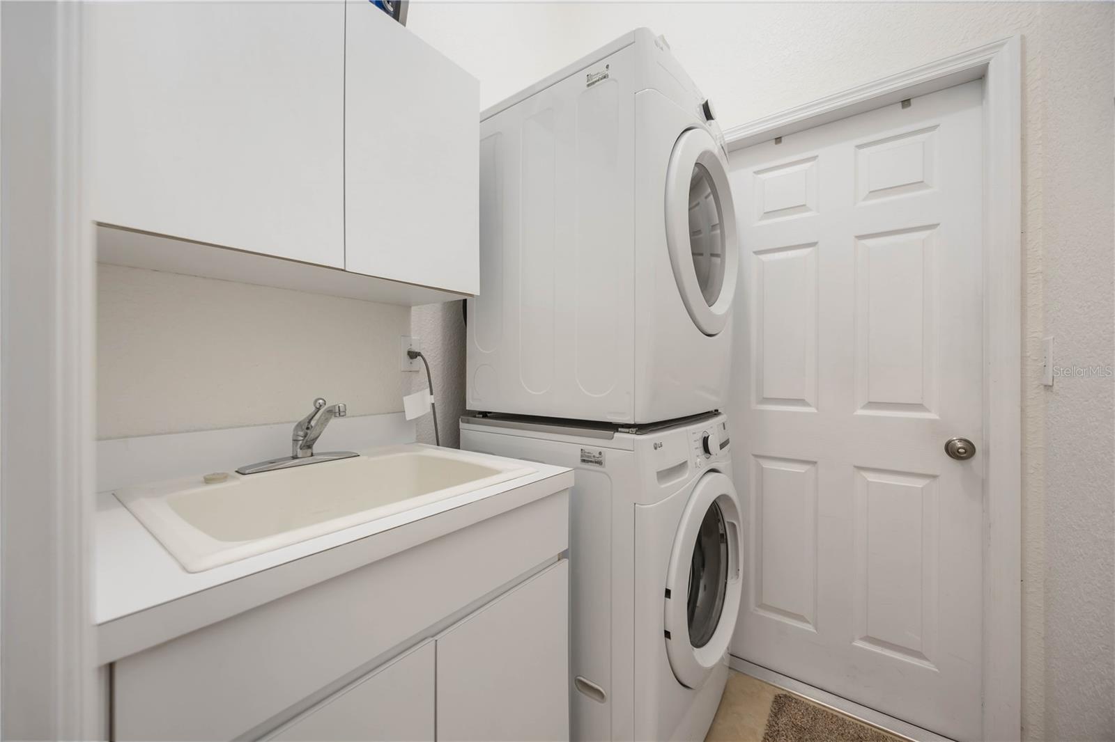 48 BUNKER RD, ROTONDA WEST, FL, 33947