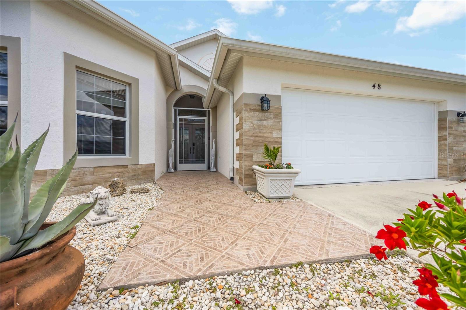 48 BUNKER RD, ROTONDA WEST, FL, 33947