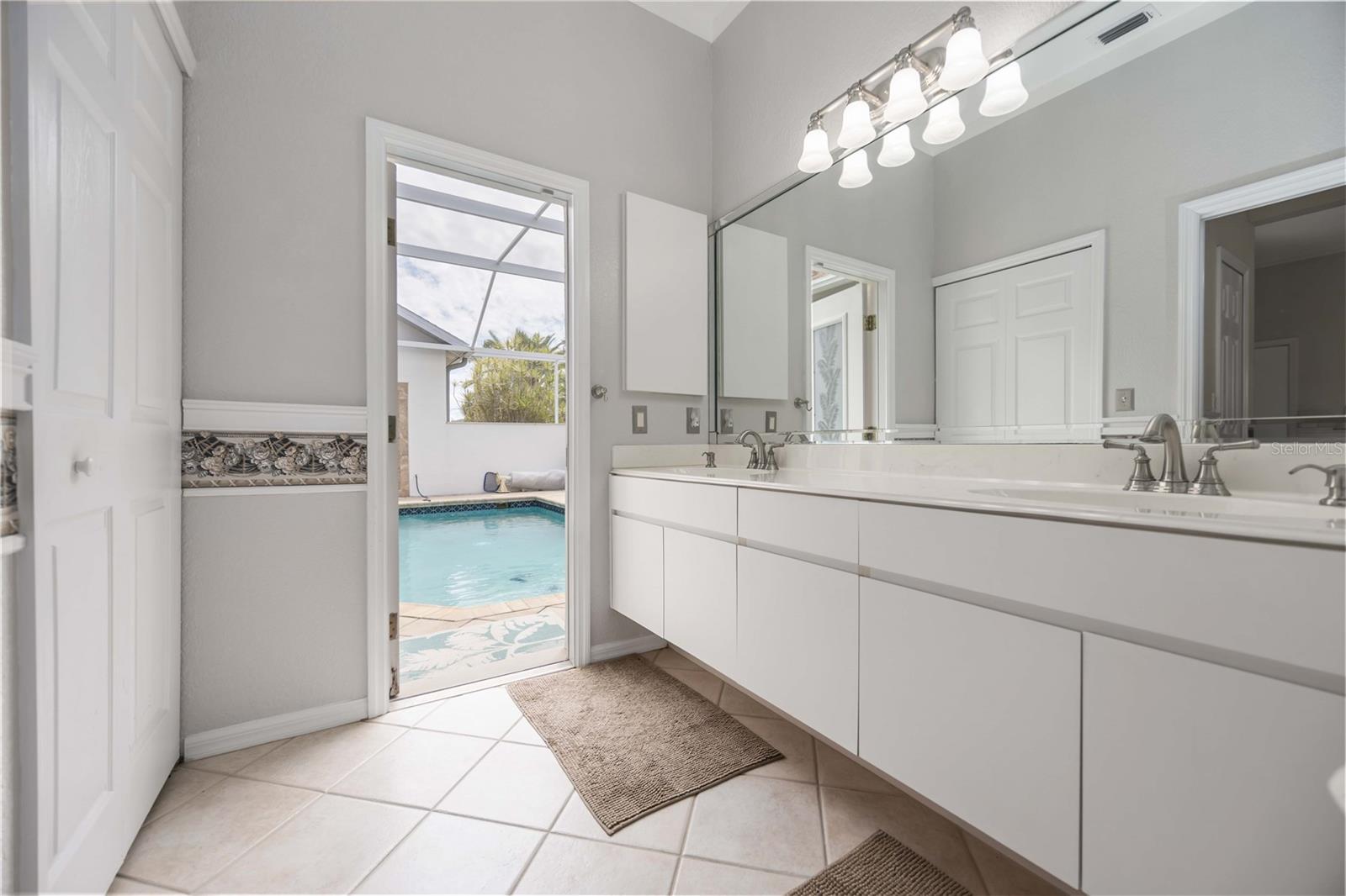 48 BUNKER RD, ROTONDA WEST, FL, 33947