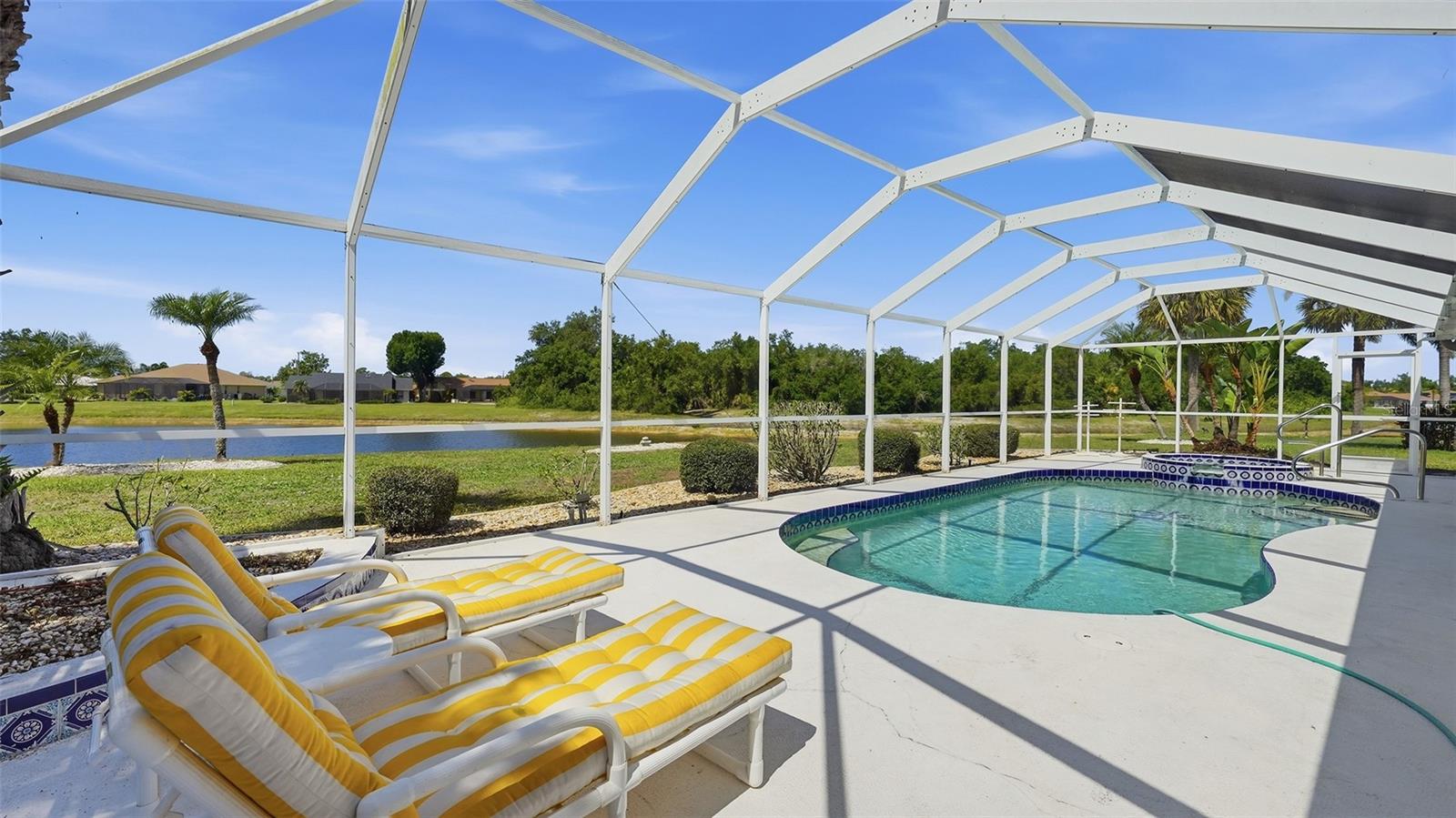 2165 ONONDAGA LN, PUNTA GORDA, FL, 33983