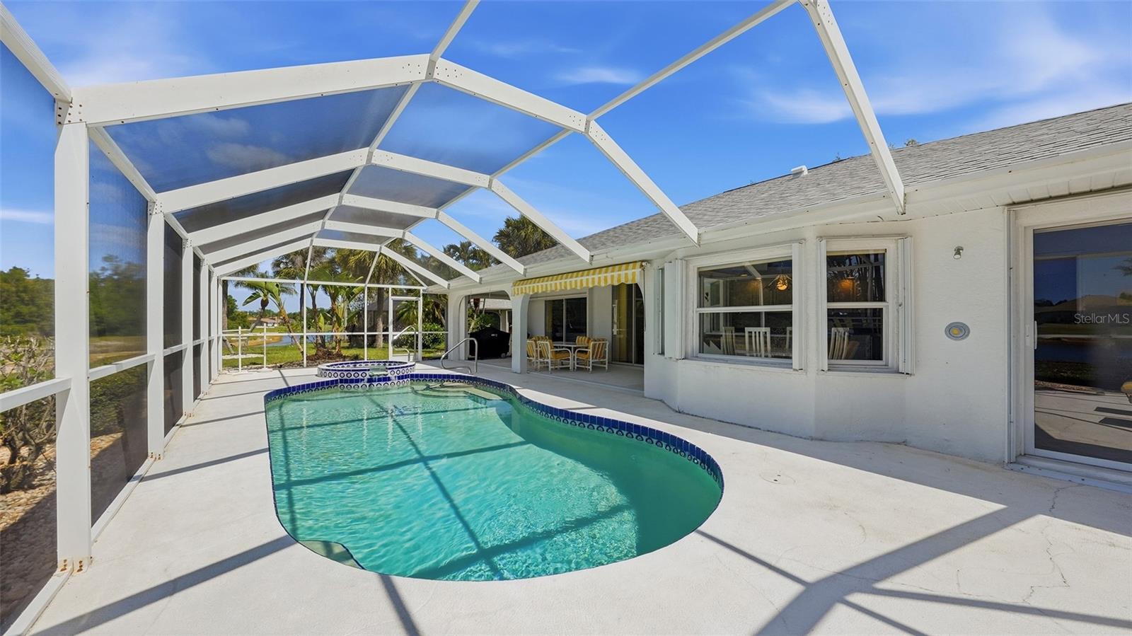2165 ONONDAGA LN, PUNTA GORDA, FL, 33983