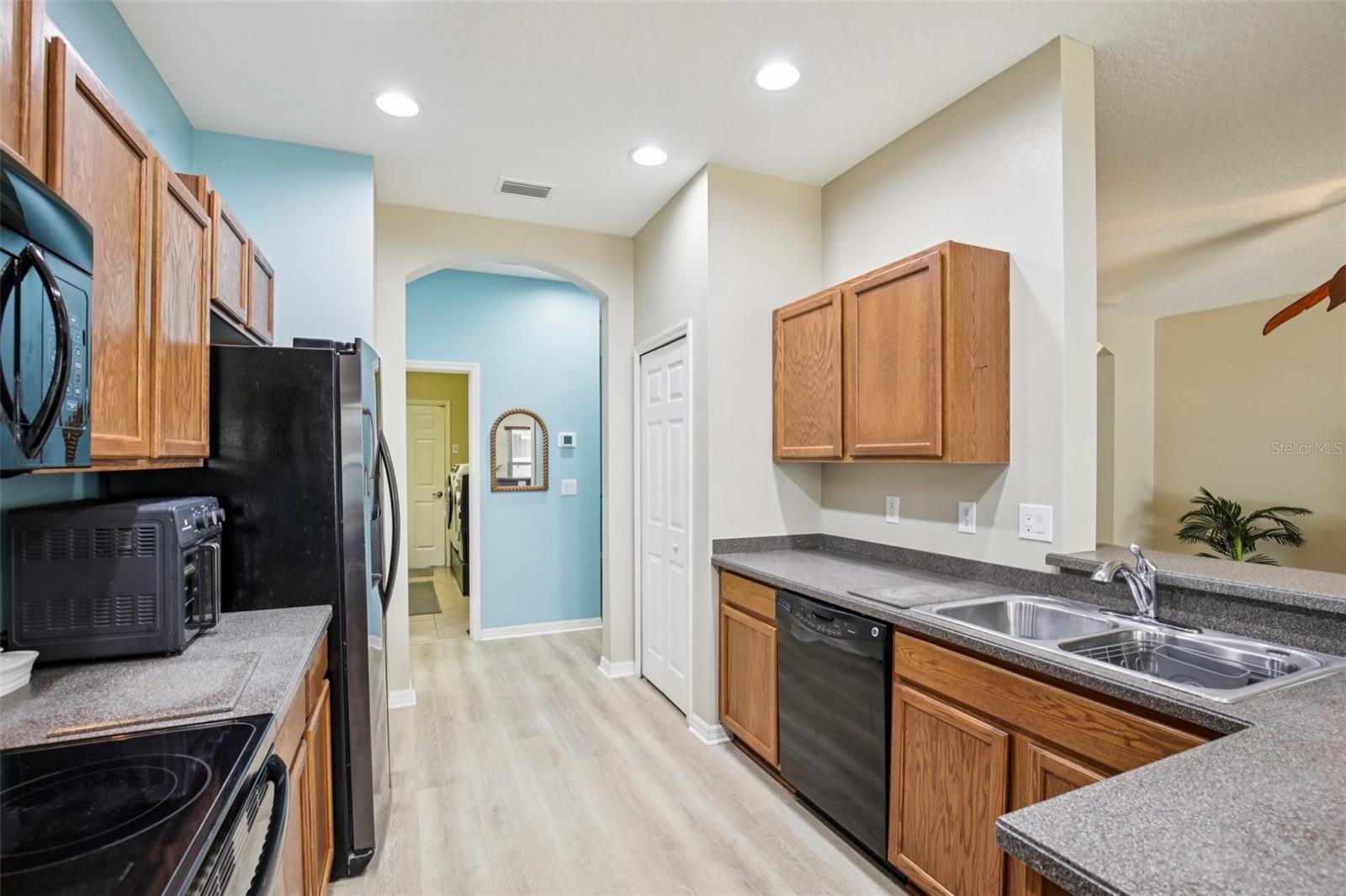 319 19TH ST NW, RUSKIN, FL, 33570