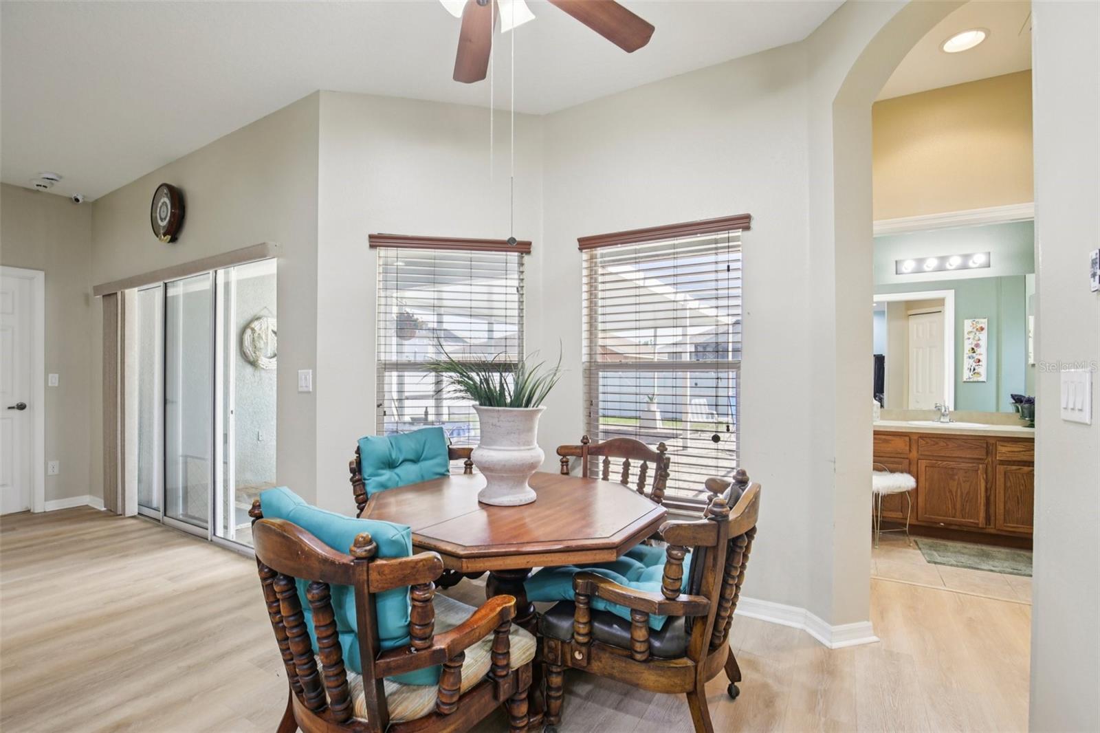 319 19TH ST NW, RUSKIN, FL, 33570